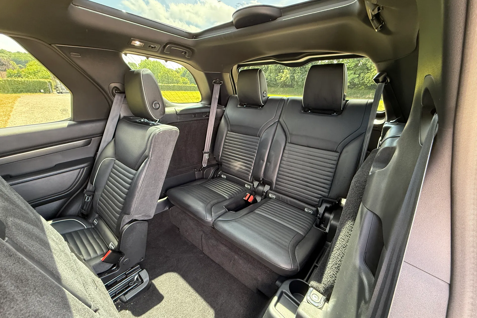 LAND ROVER DISCOVERY thumbnail image number 5