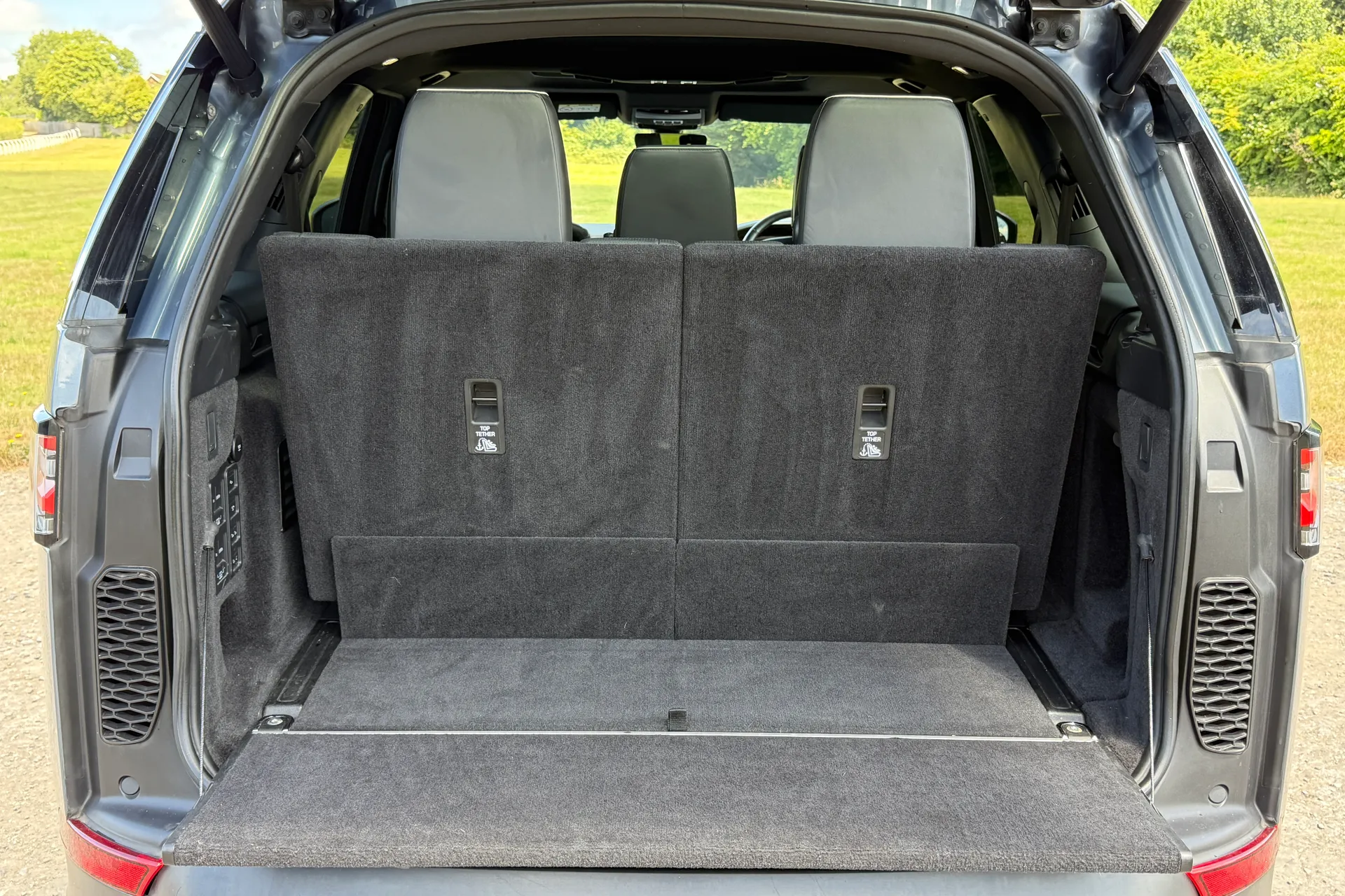 LAND ROVER DISCOVERY thumbnail image number 25