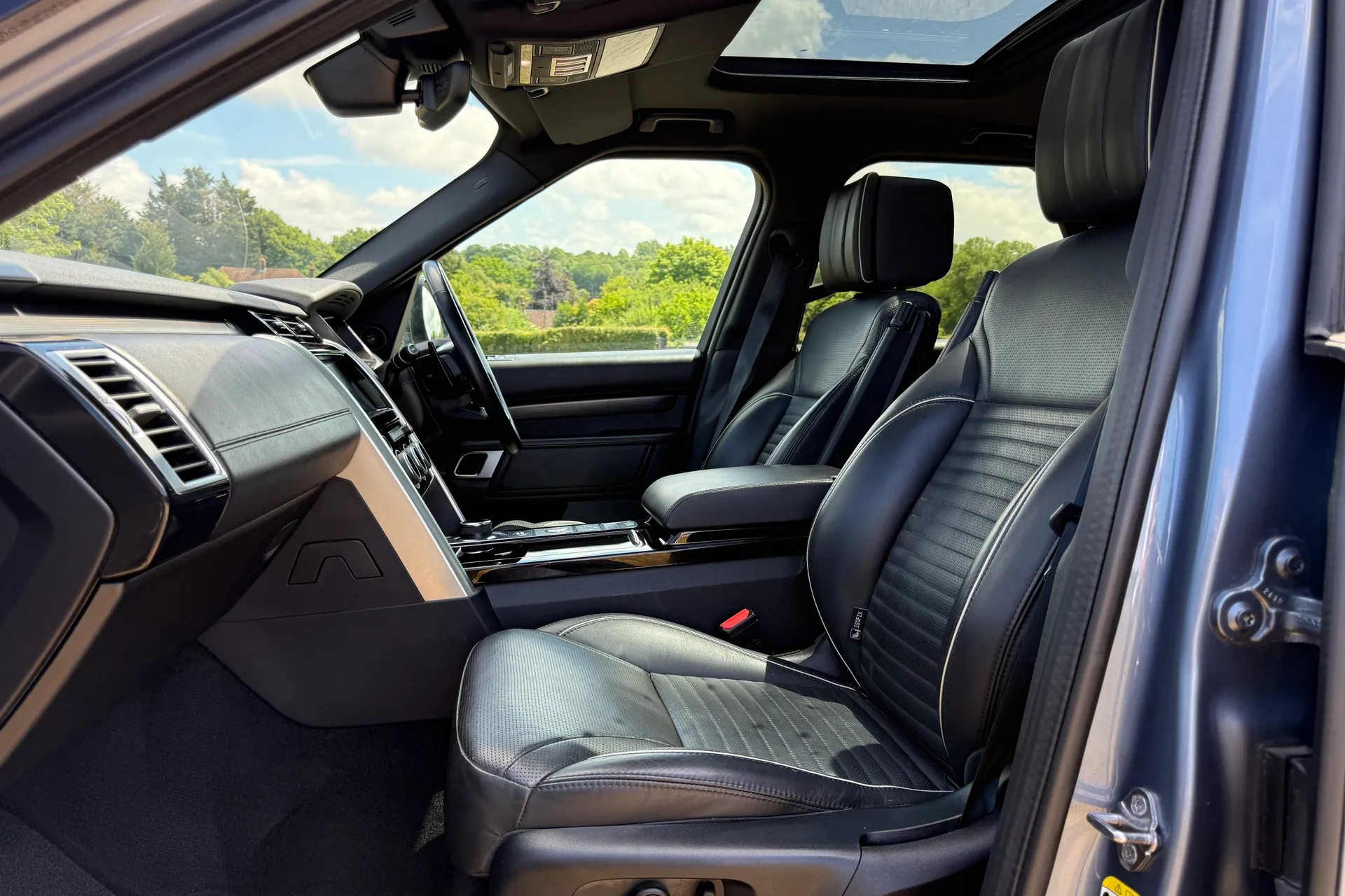 LAND ROVER DISCOVERY thumbnail image number 34