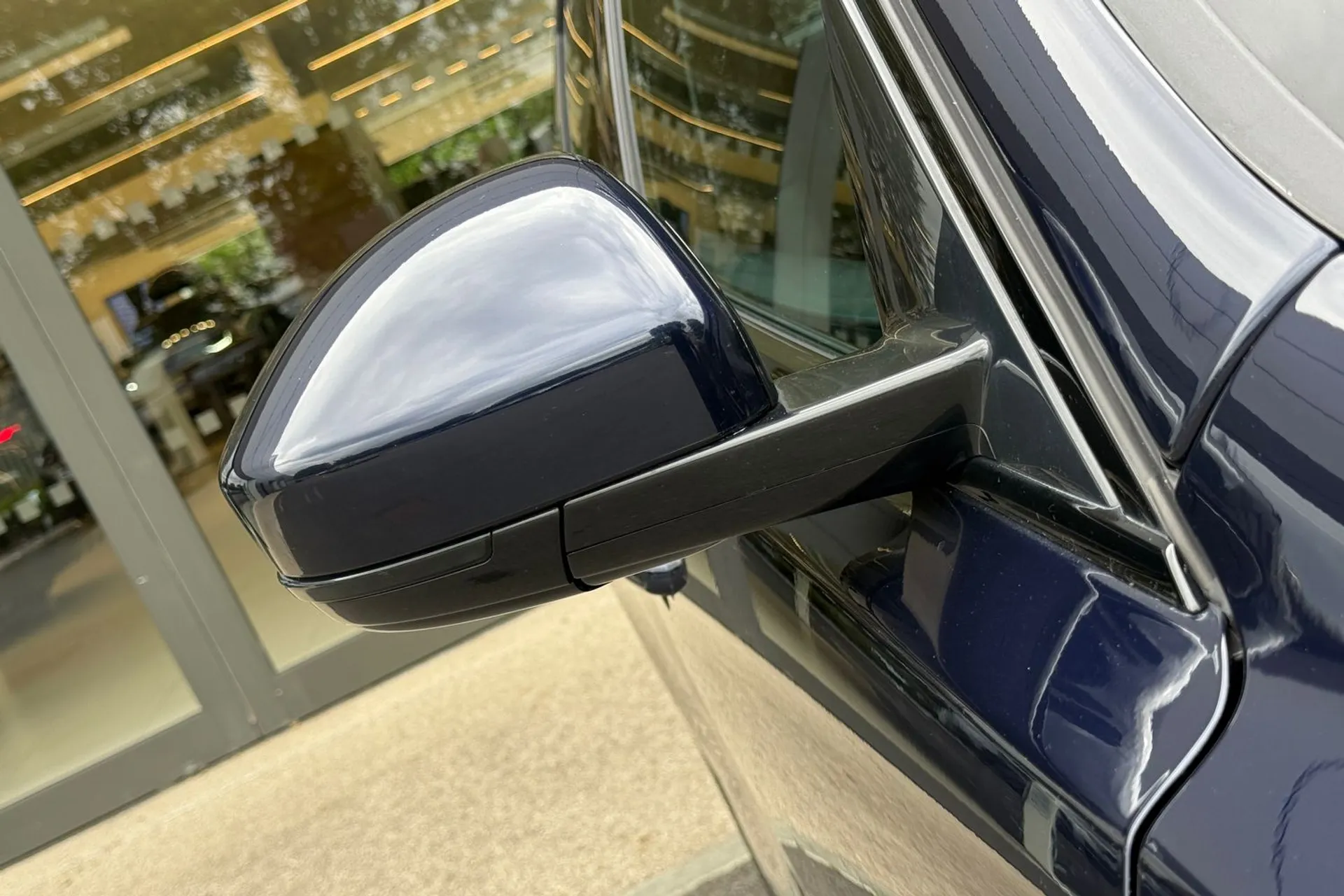 Jaguar F-PACE thumbnail image number 55