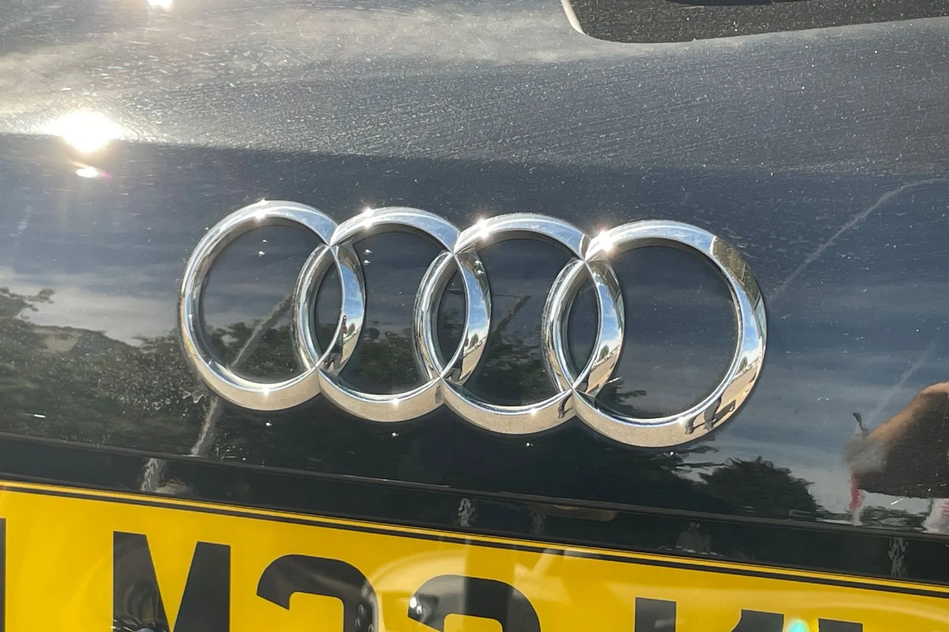 Audi Q3 thumbnail image number 49