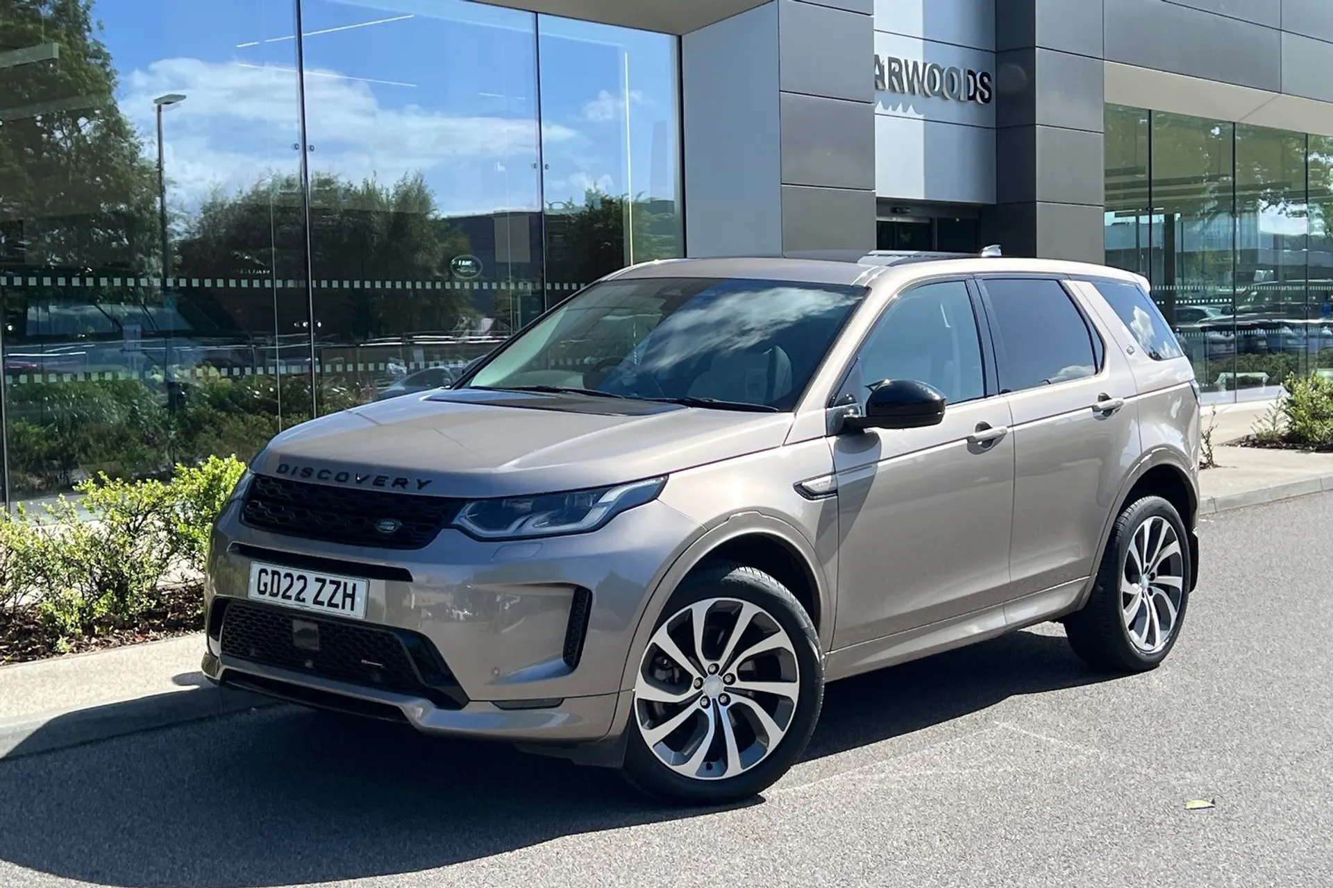 LAND ROVER DISCOVERY SPORT thumbnail image number 17