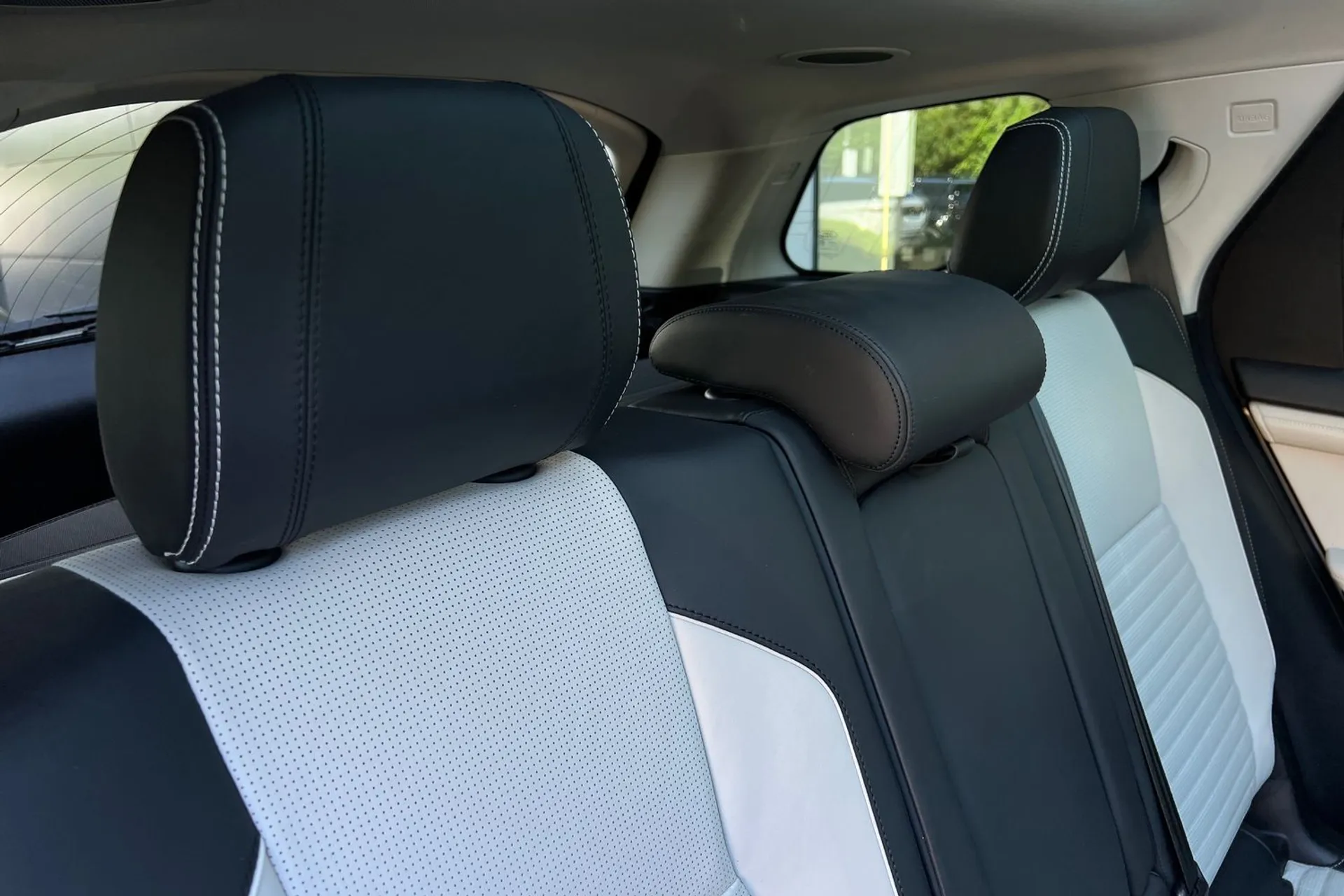 LAND ROVER DISCOVERY SPORT thumbnail image number 38