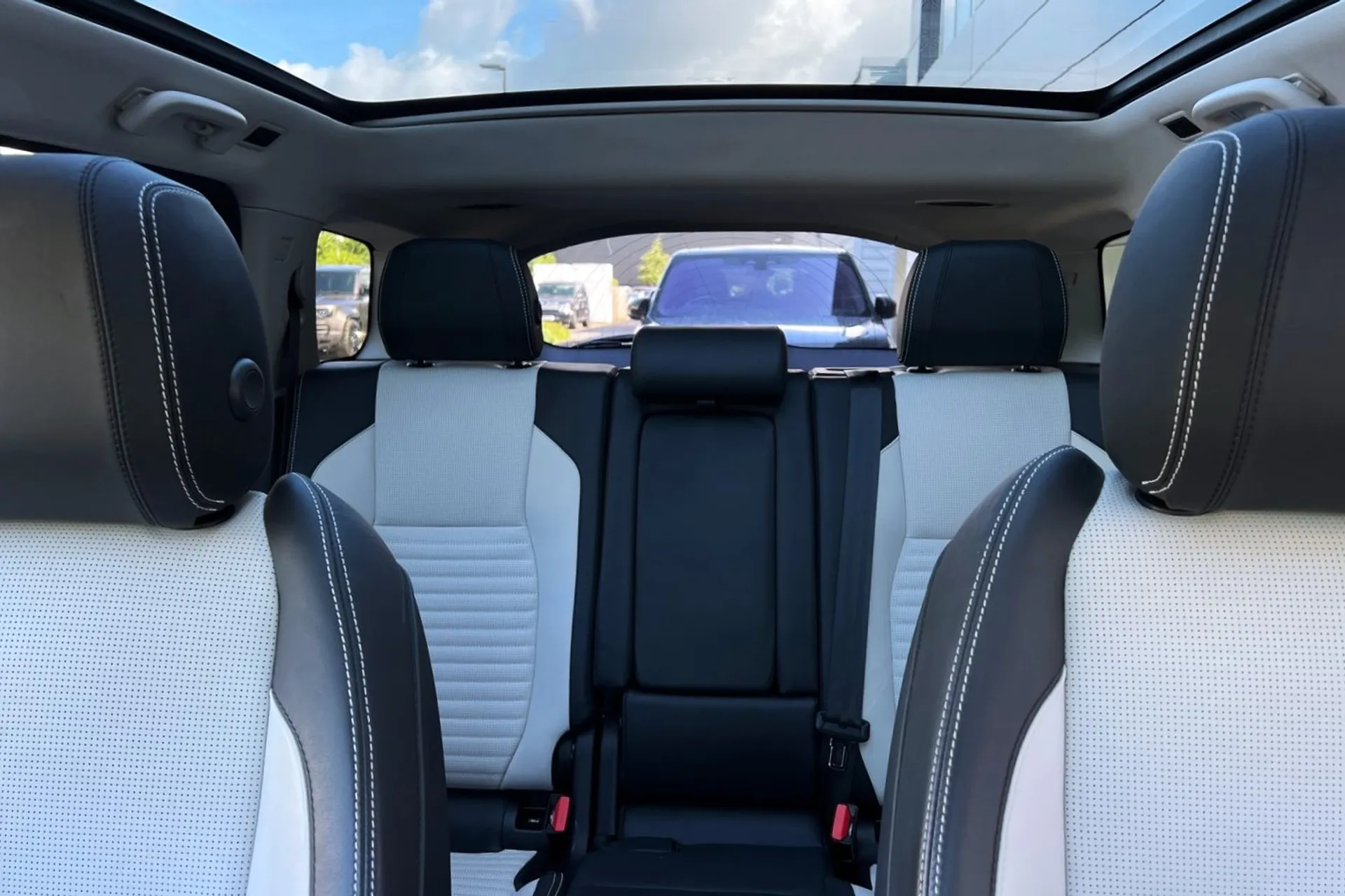 LAND ROVER DISCOVERY SPORT thumbnail image number 43