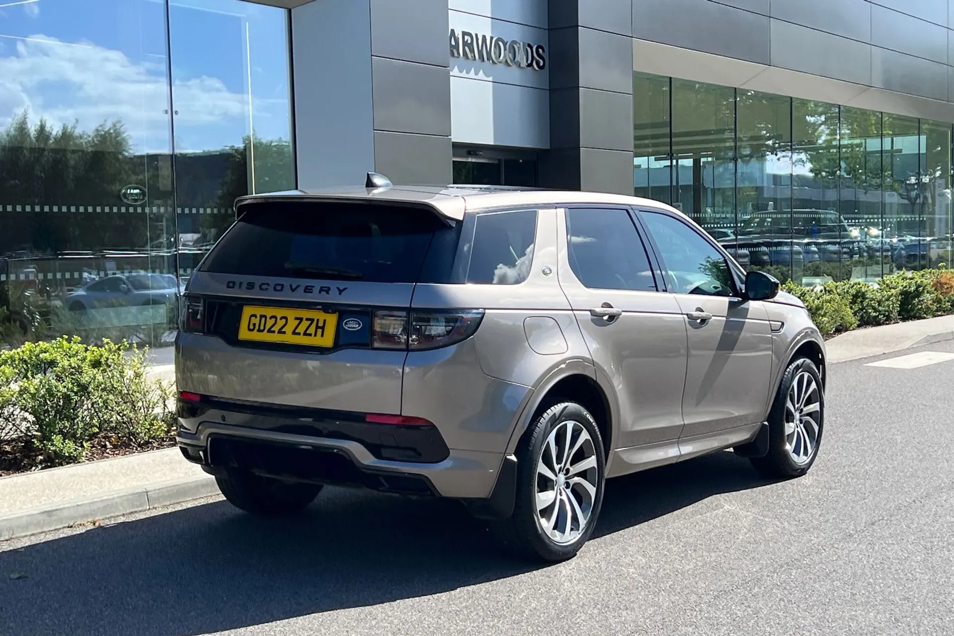 LAND ROVER DISCOVERY SPORT thumbnail image number 10