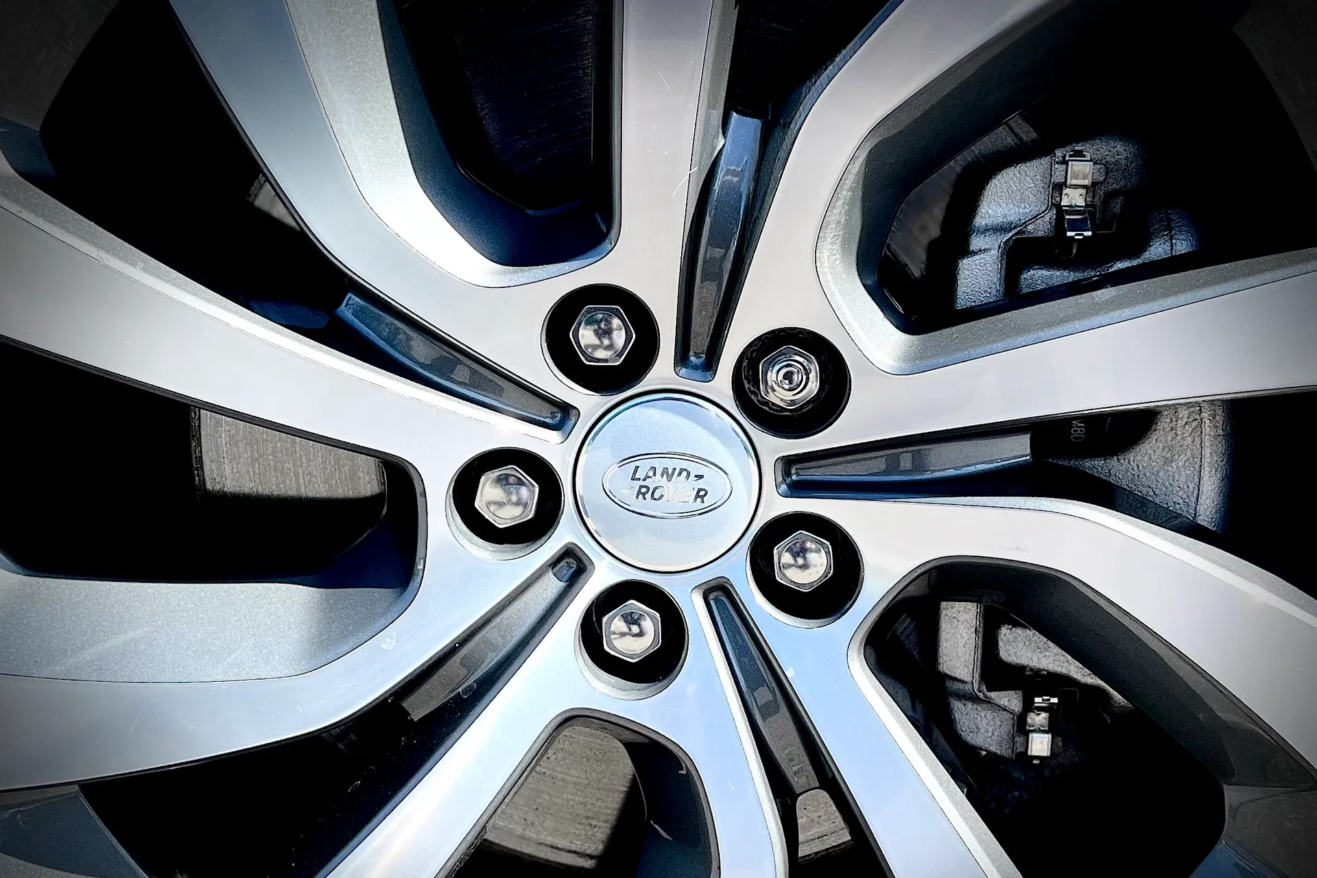 LAND ROVER DISCOVERY SPORT thumbnail image number 23