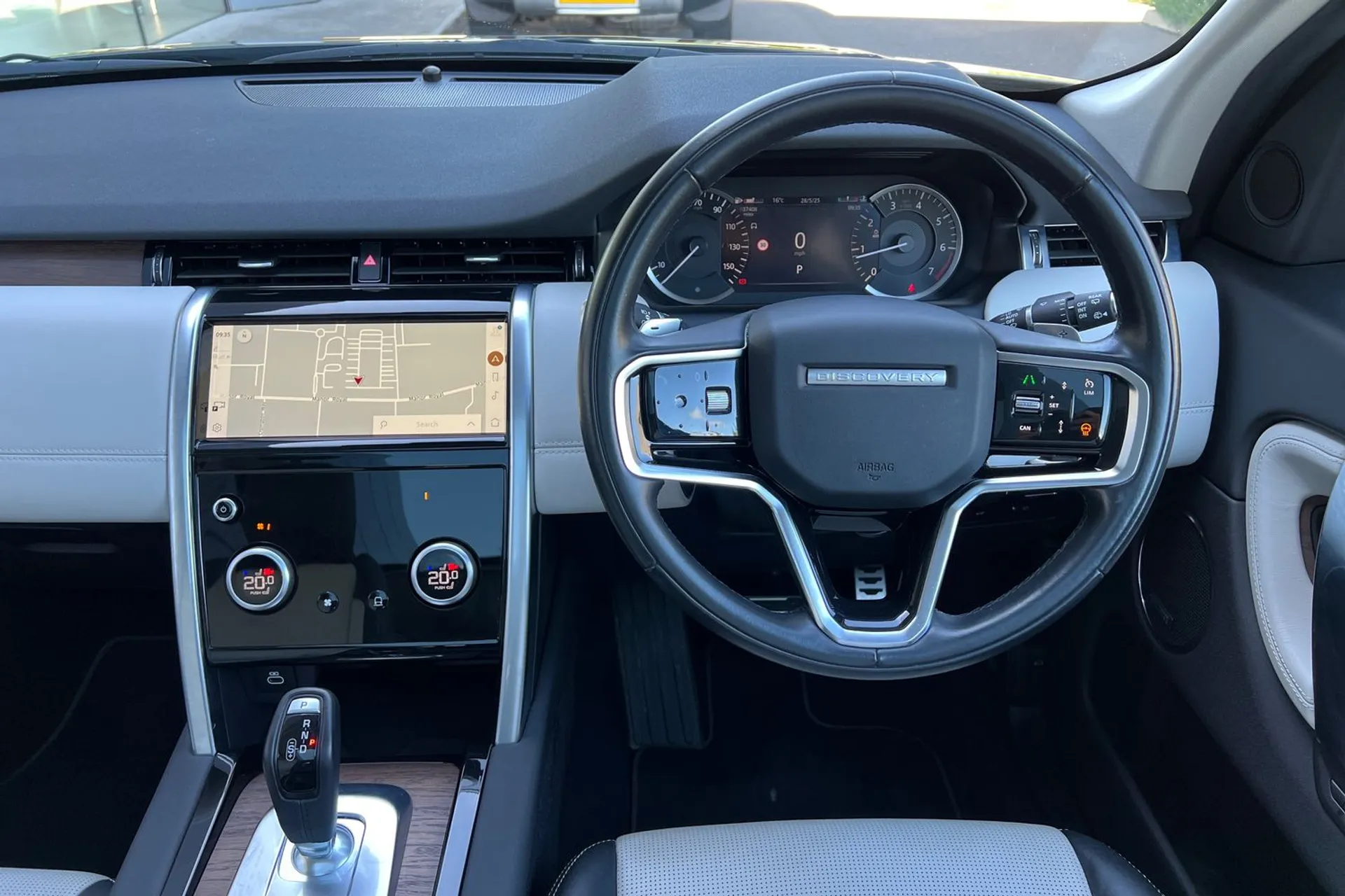 LAND ROVER DISCOVERY SPORT thumbnail image number 33