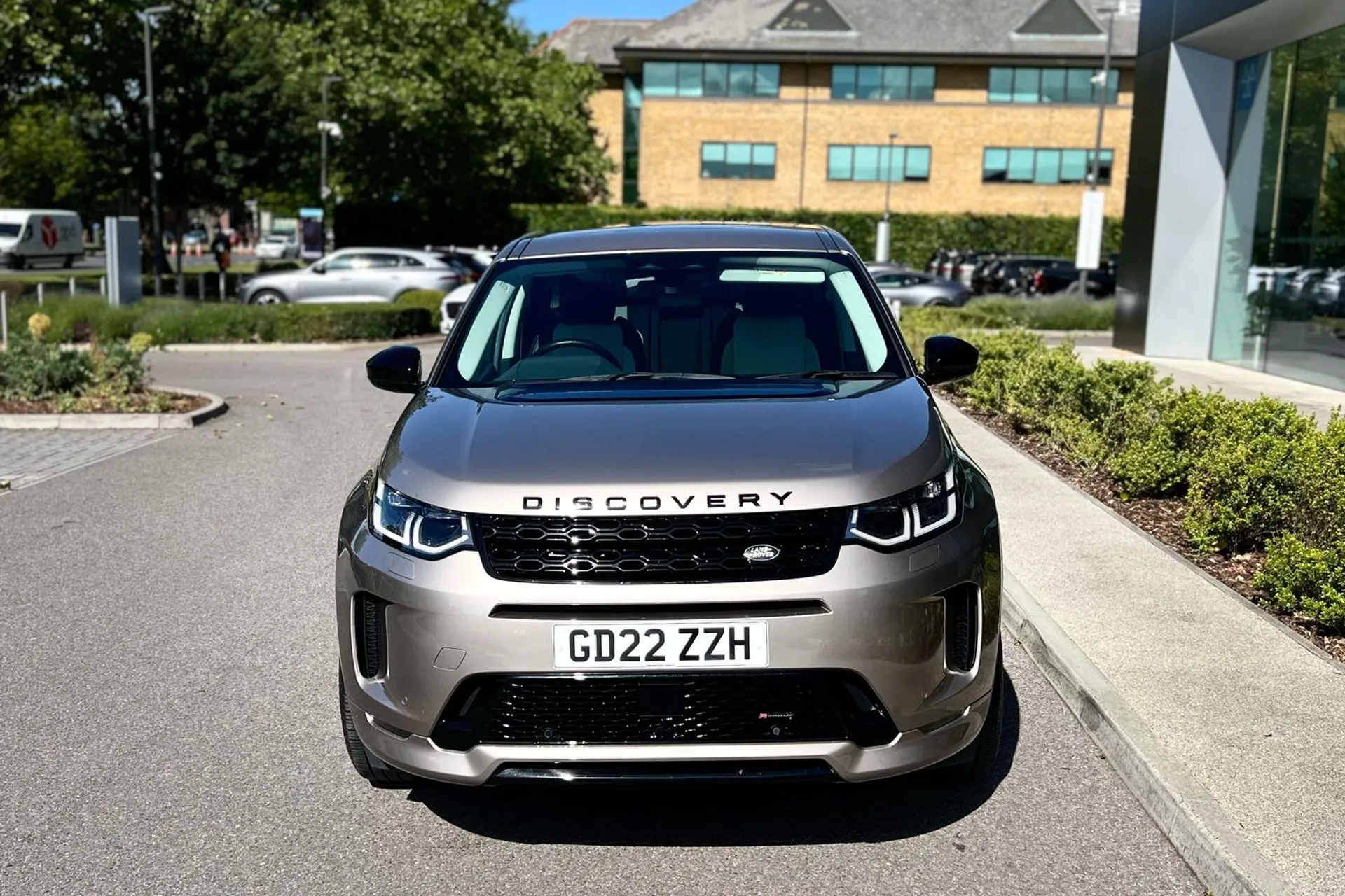 LAND ROVER DISCOVERY SPORT thumbnail image number 19