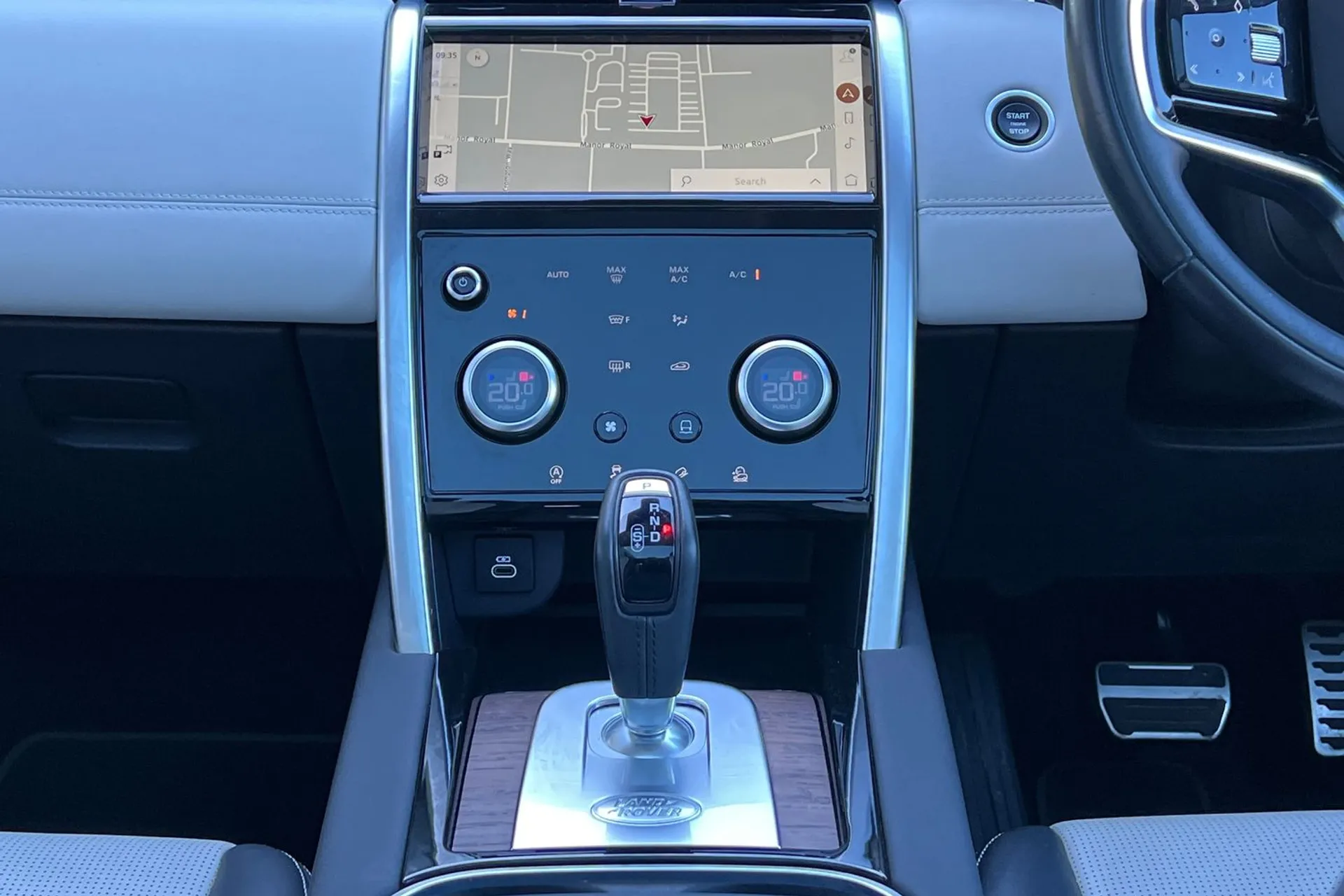 LAND ROVER DISCOVERY SPORT thumbnail image number 32