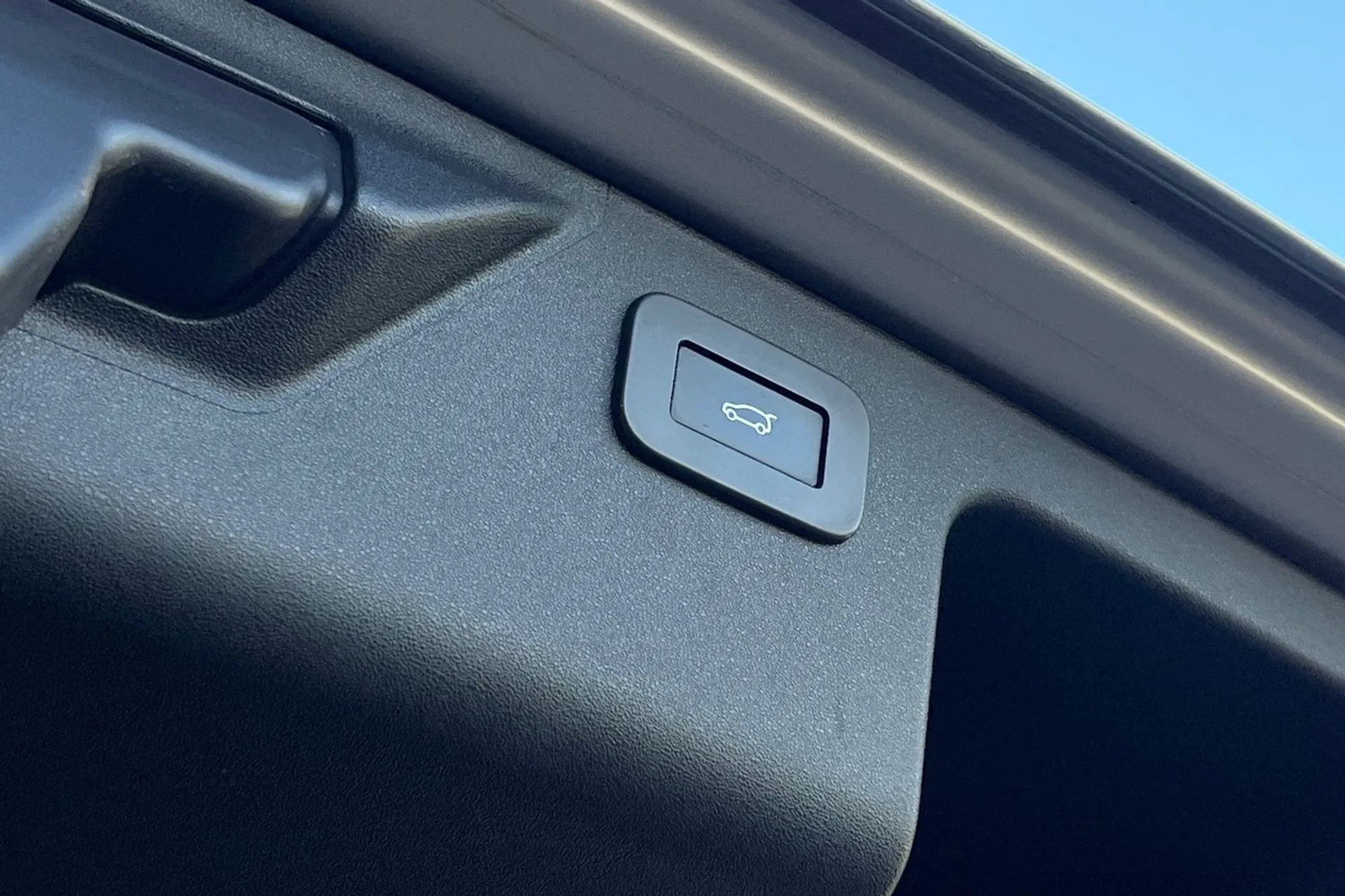 LAND ROVER DISCOVERY SPORT thumbnail image number 35
