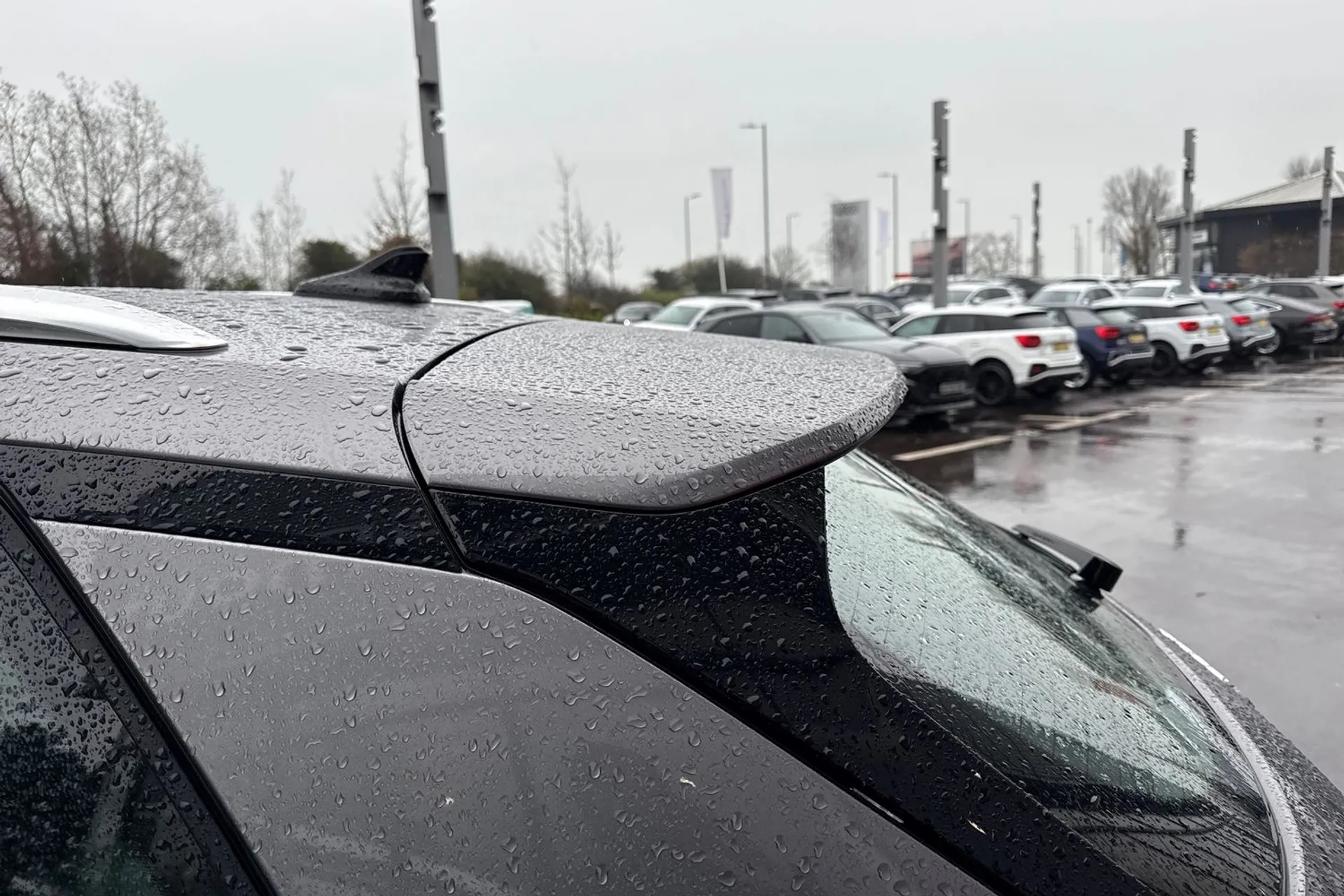 Audi Q4 thumbnail image number 25