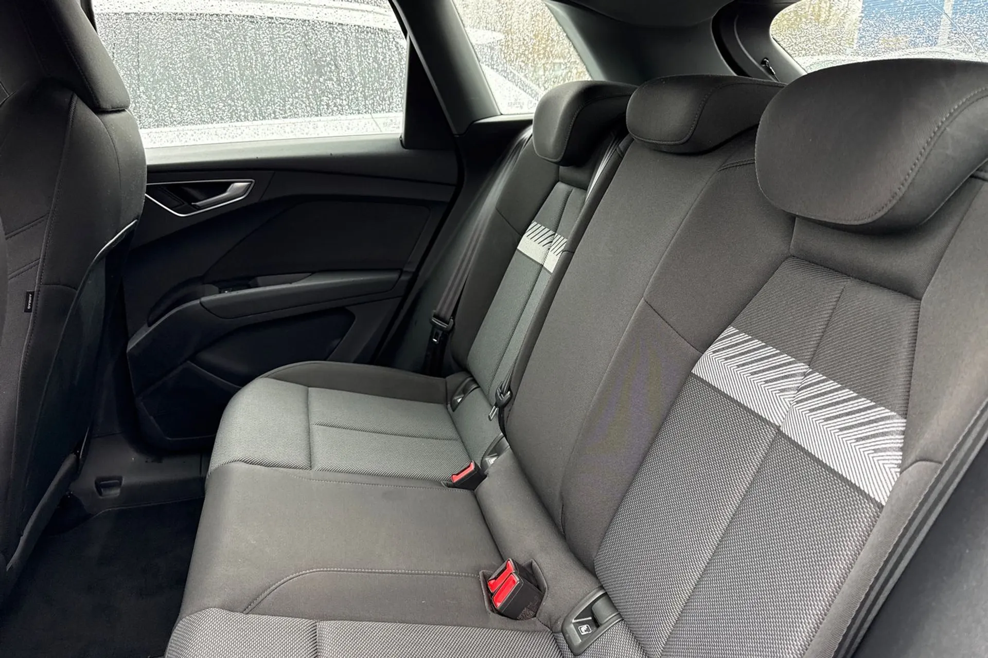 Audi Q4 thumbnail image number 46