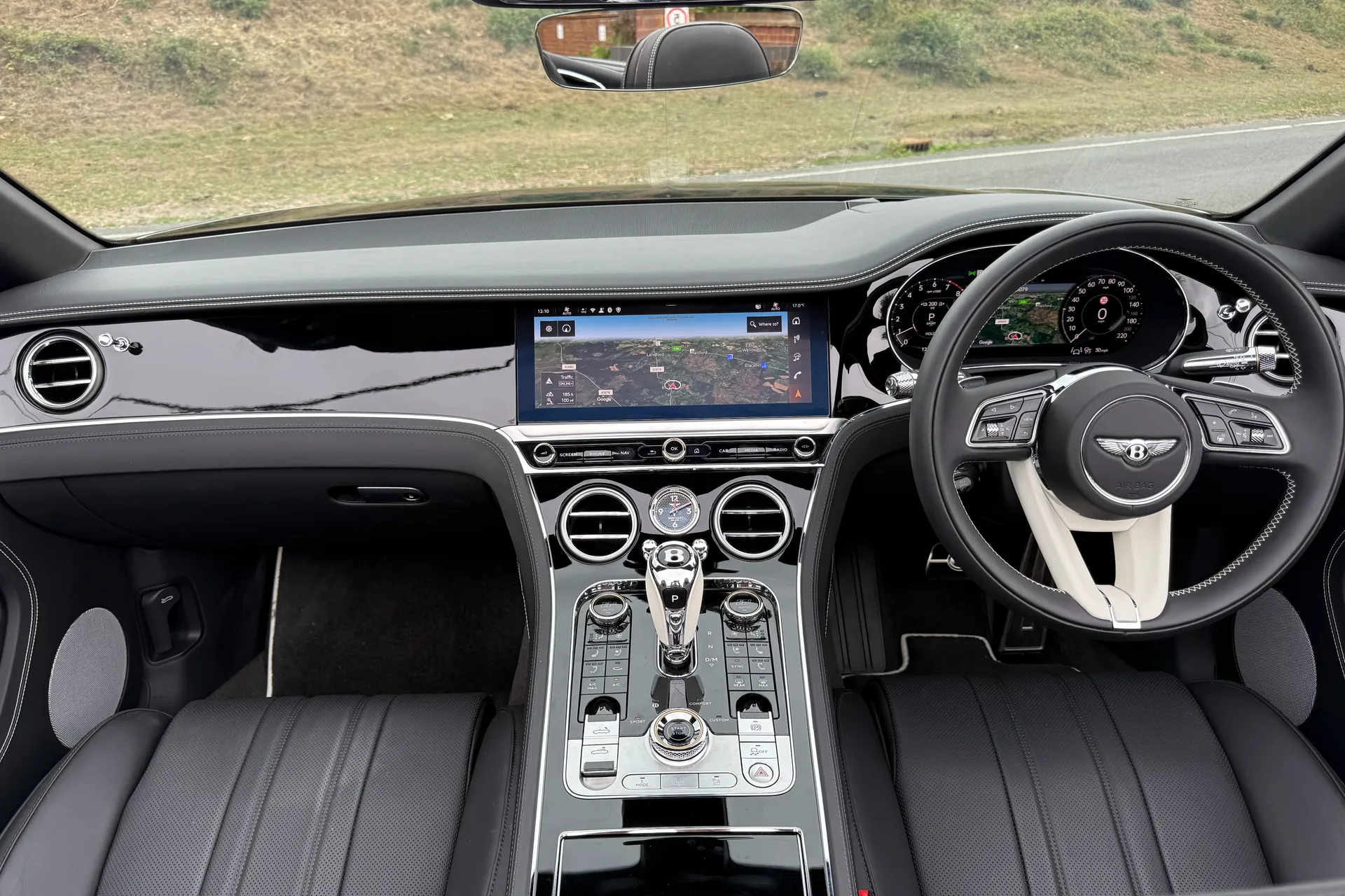 Bentley CONTINENTAL GTC thumbnail image number 28