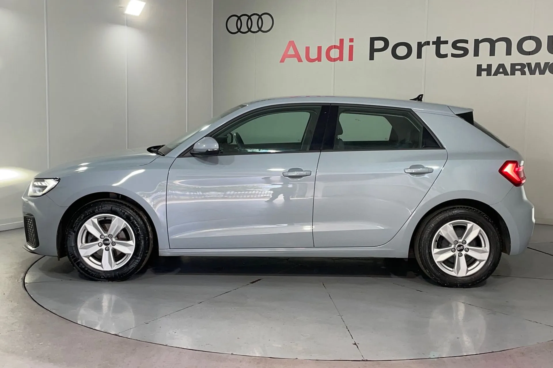 Audi A1 thumbnail image number 9