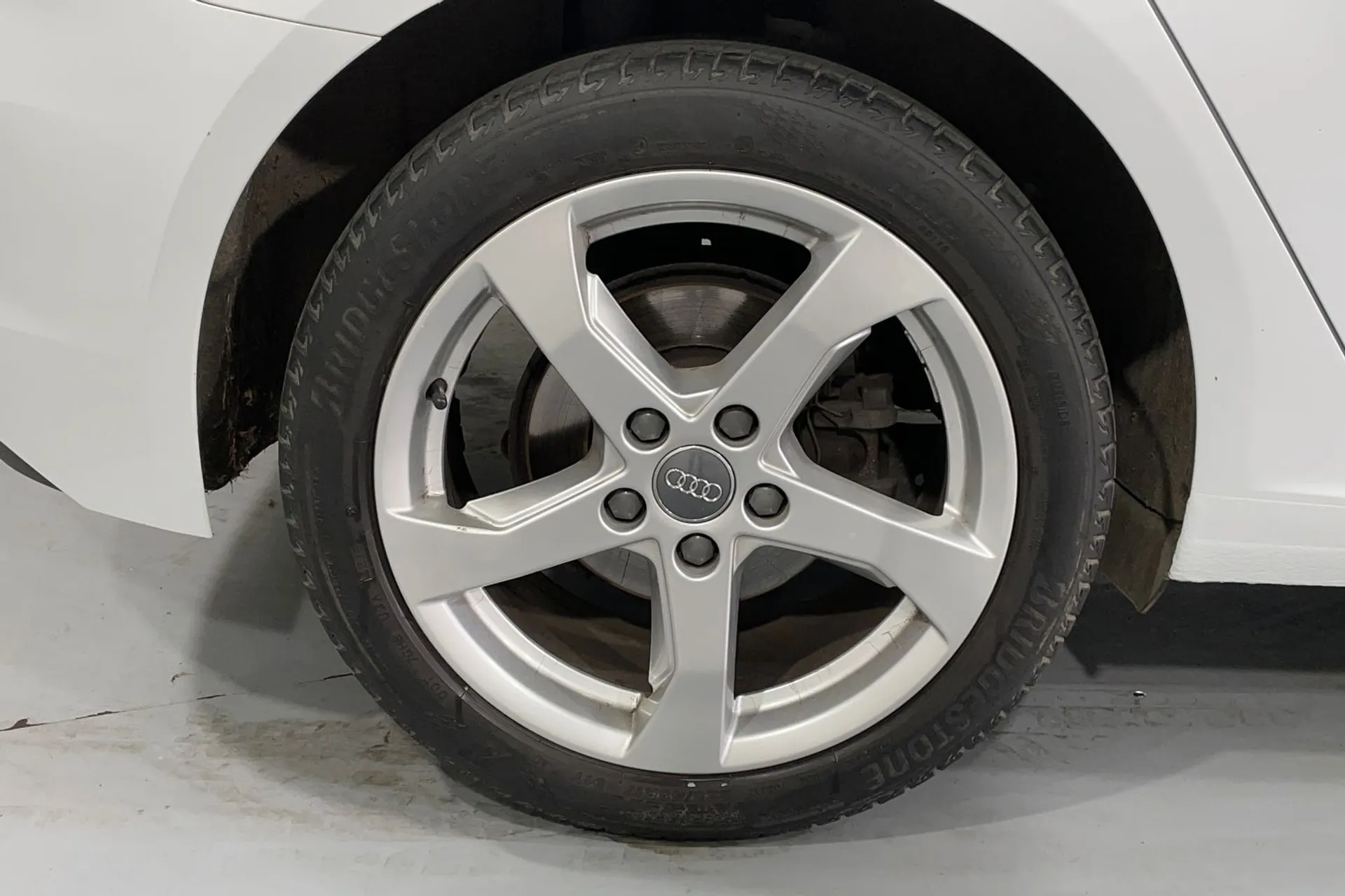 Audi A3 thumbnail image number 13