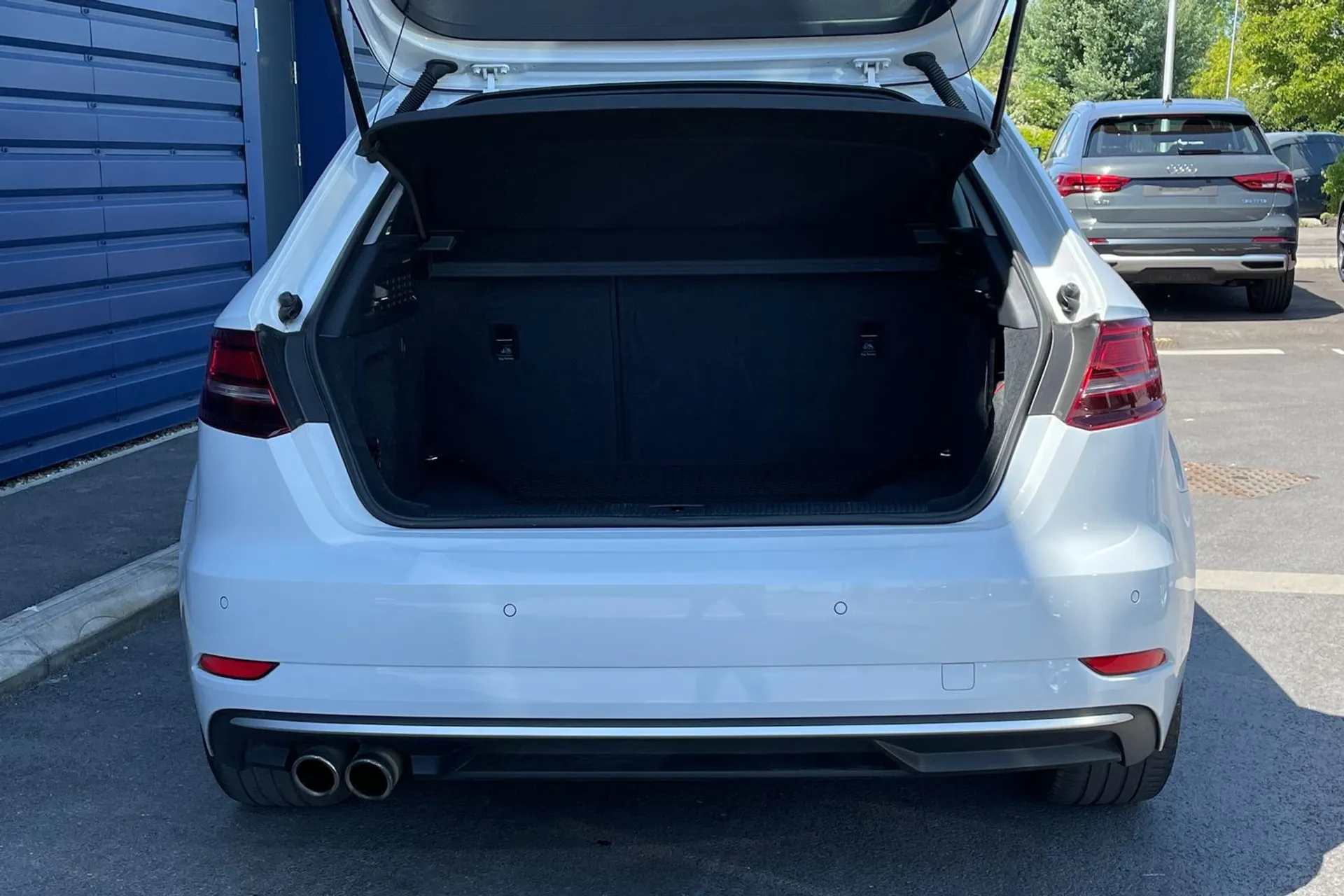Audi A3 thumbnail image number 19