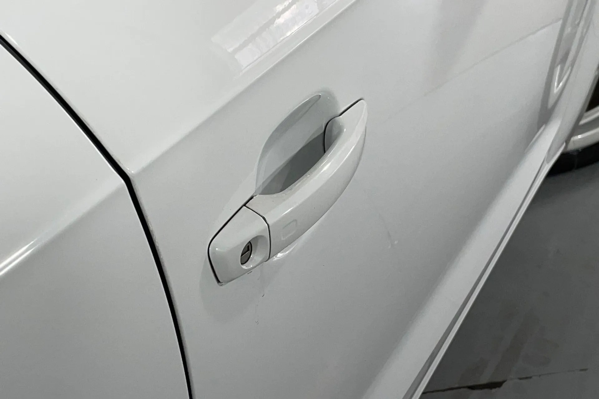 Audi A3 thumbnail image number 16