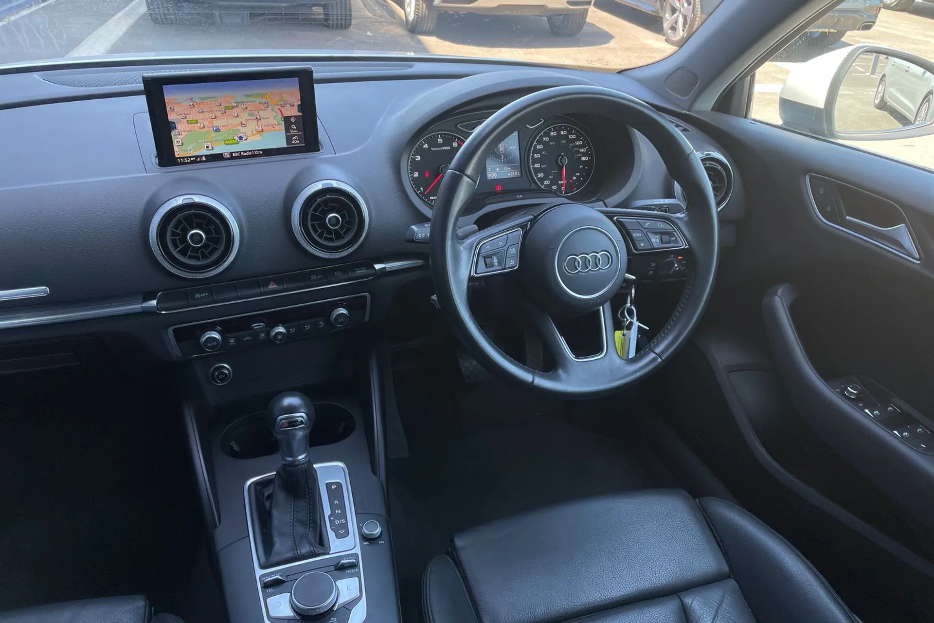 Audi A3 thumbnail image number 33