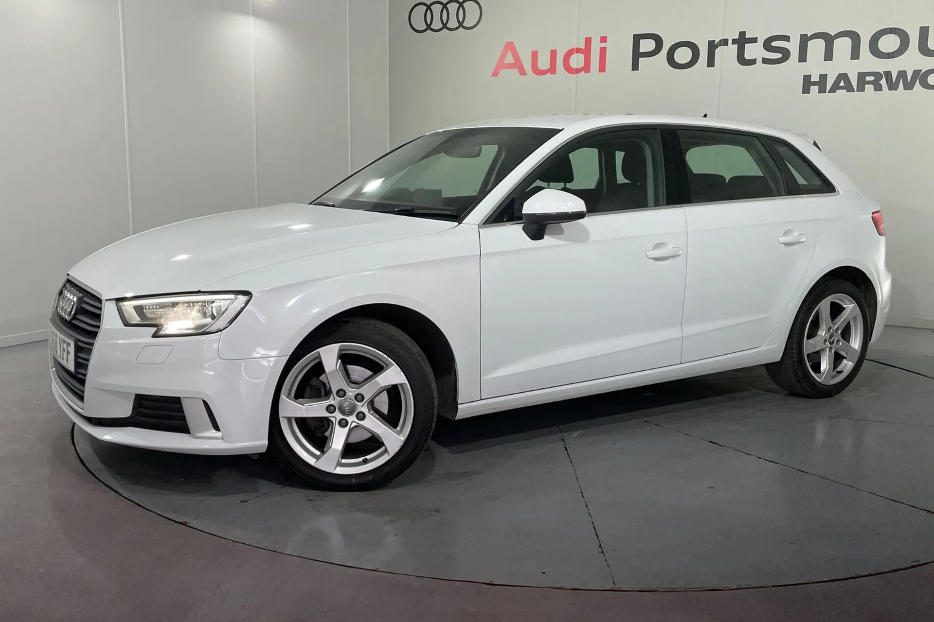 Audi A3 thumbnail image number 11