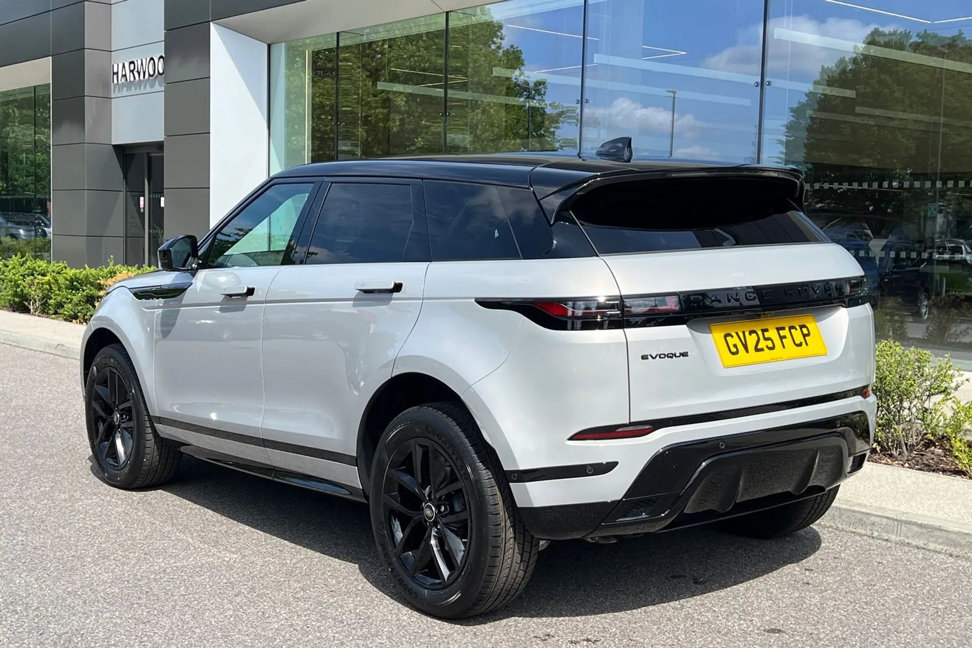 LAND ROVER RANGE ROVER EVOQUE thumbnail image number 16