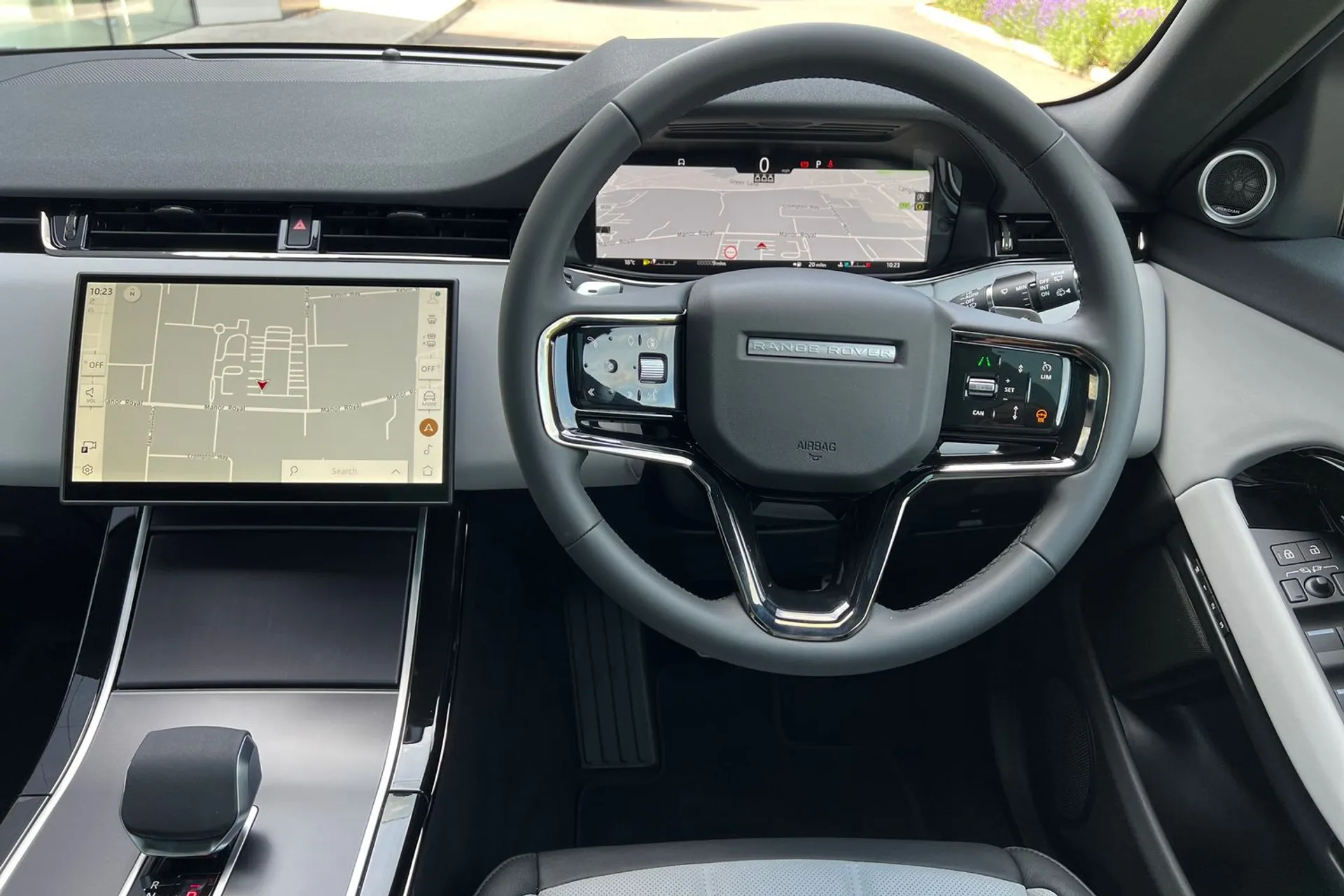 LAND ROVER RANGE ROVER EVOQUE thumbnail image number 28