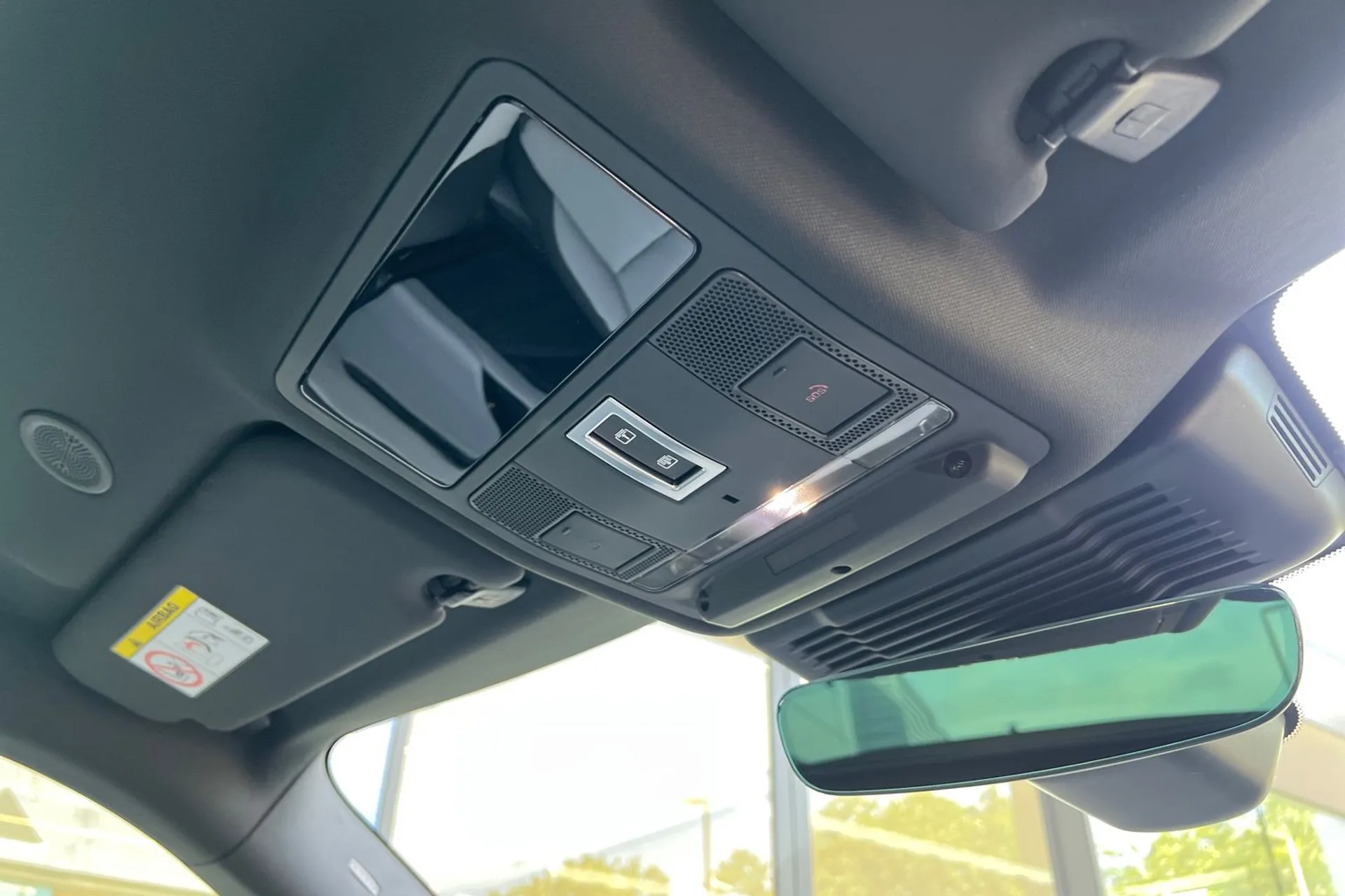 LAND ROVER RANGE ROVER EVOQUE thumbnail image number 27