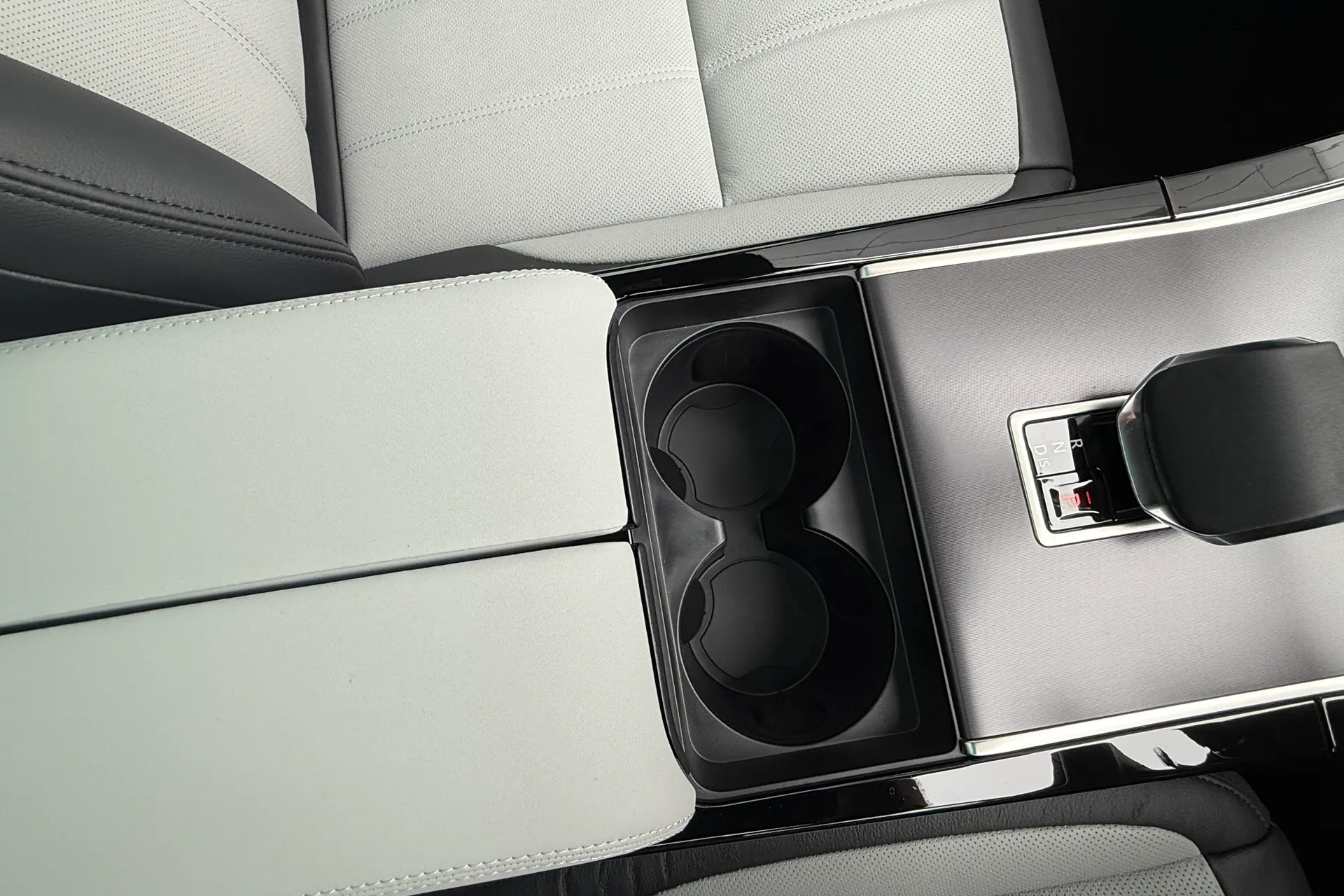LAND ROVER RANGE ROVER EVOQUE thumbnail image number 51