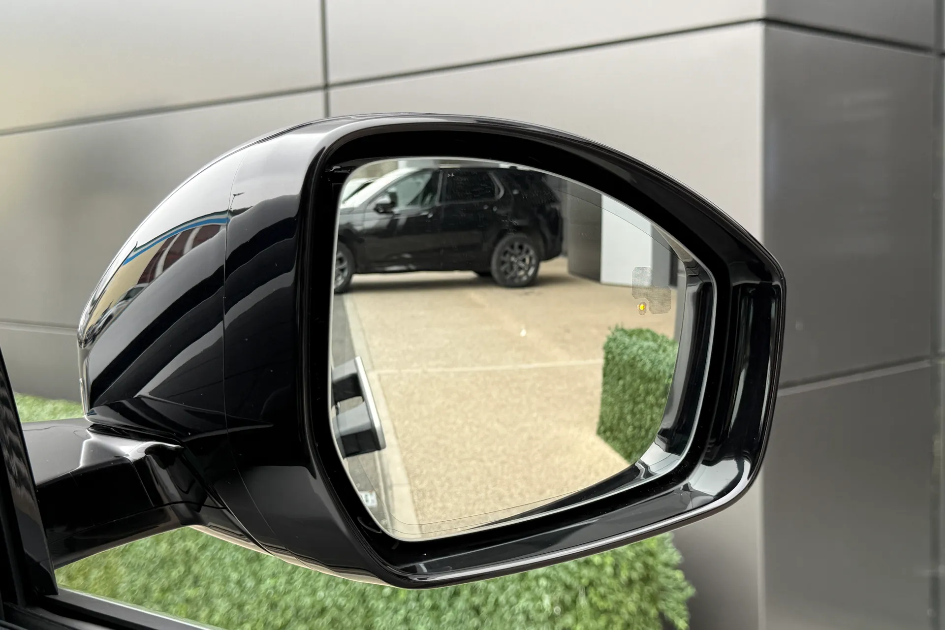 LAND ROVER RANGE ROVER EVOQUE thumbnail image number 8