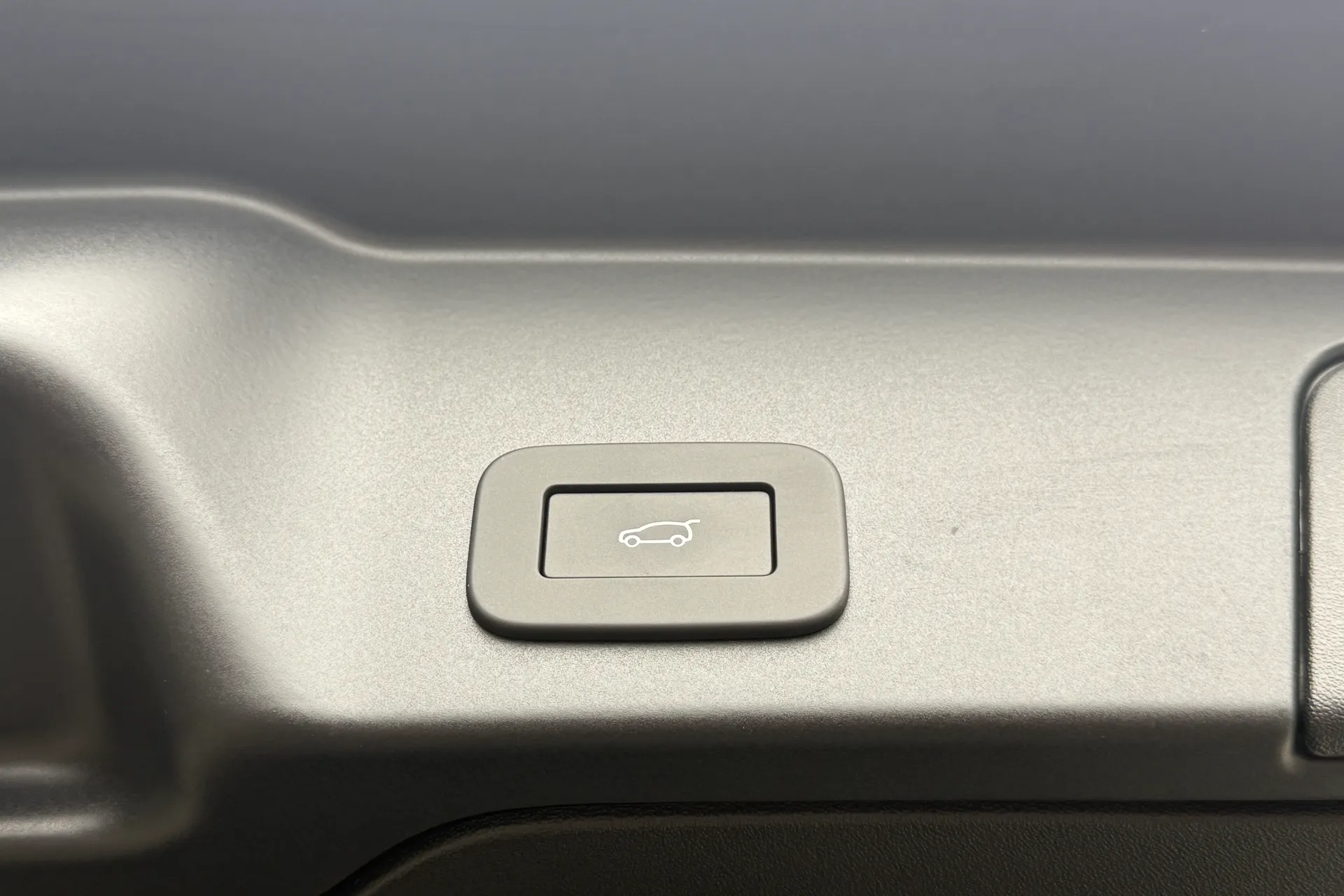 LAND ROVER RANGE ROVER EVOQUE thumbnail image number 32