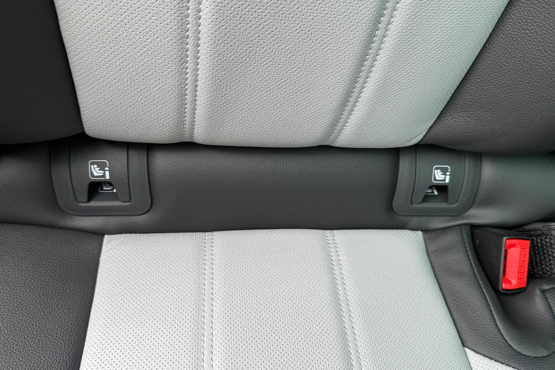 LAND ROVER RANGE ROVER EVOQUE thumbnail image number 46