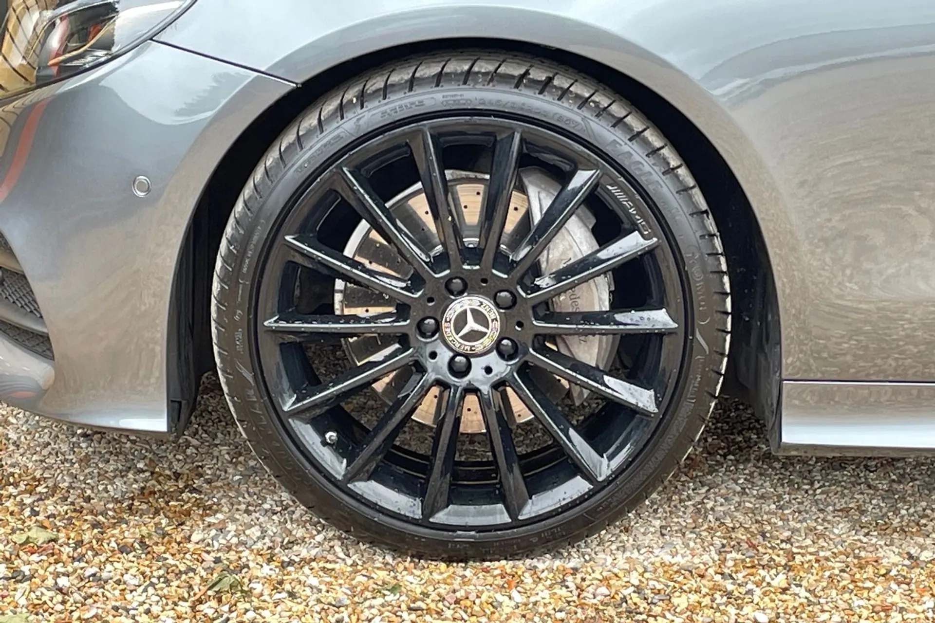 MERCEDES-BENZ E CLASS thumbnail image number 14