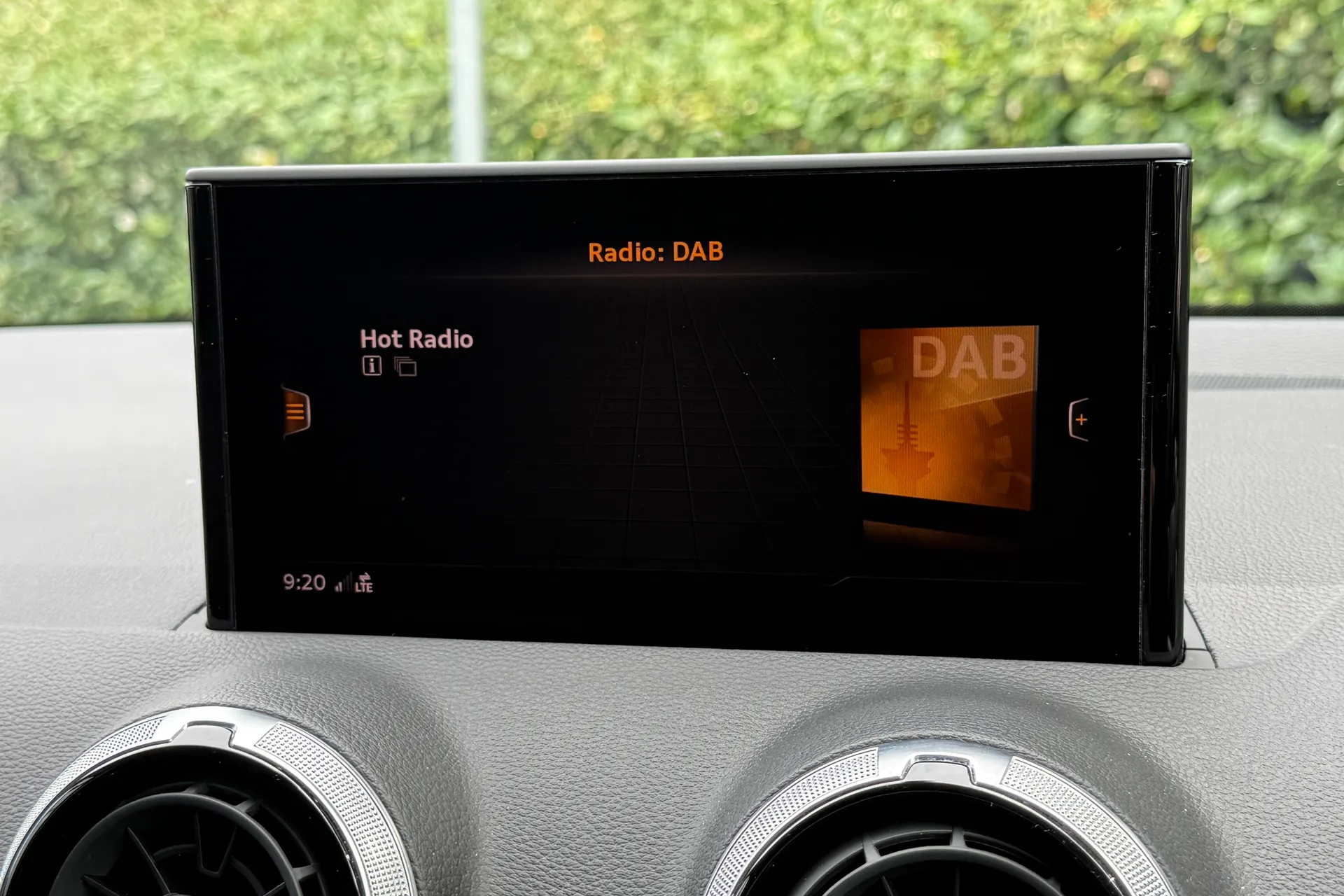 Audi Q2 thumbnail image number 50
