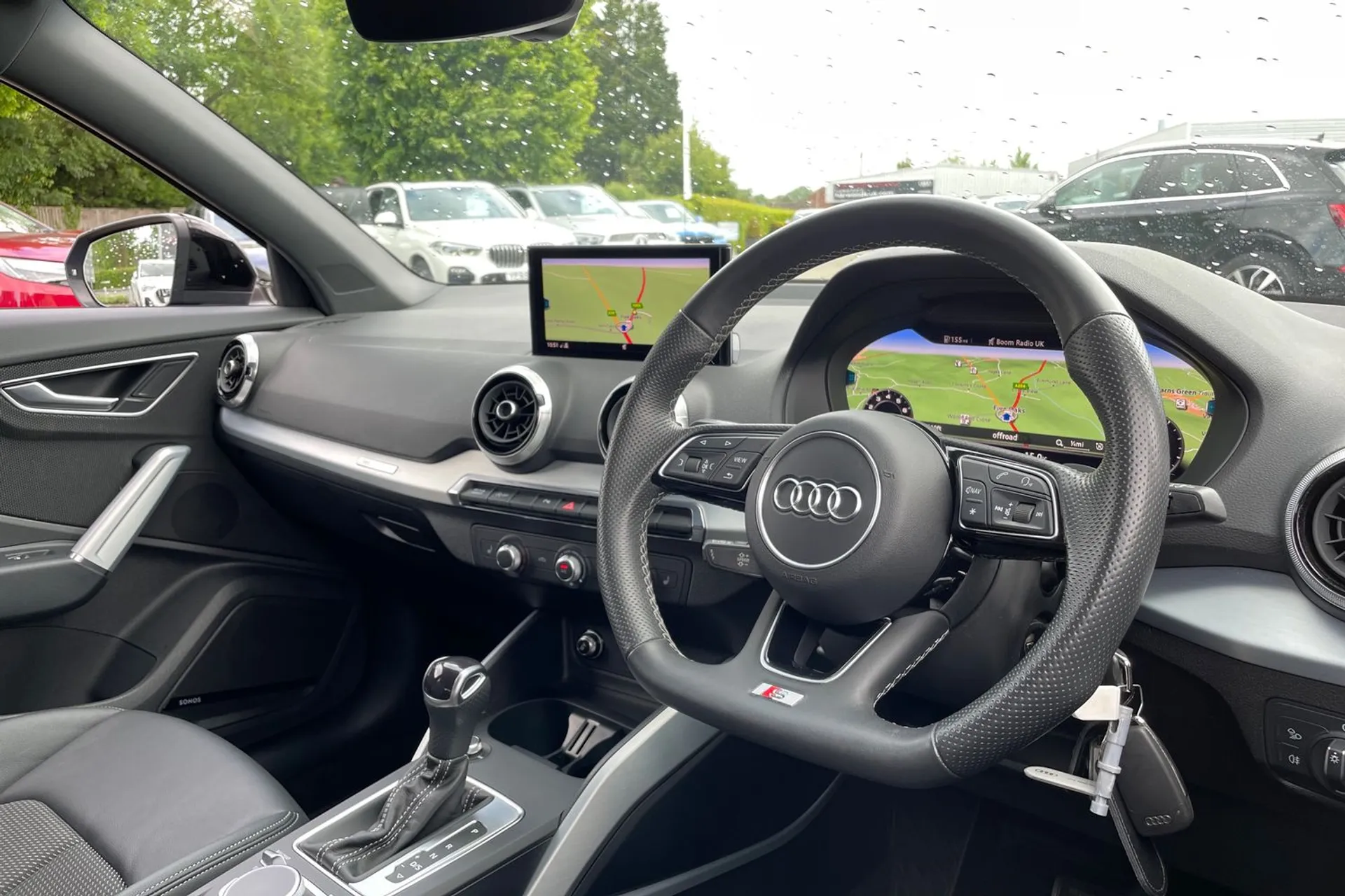 Audi Q2 thumbnail image number 24