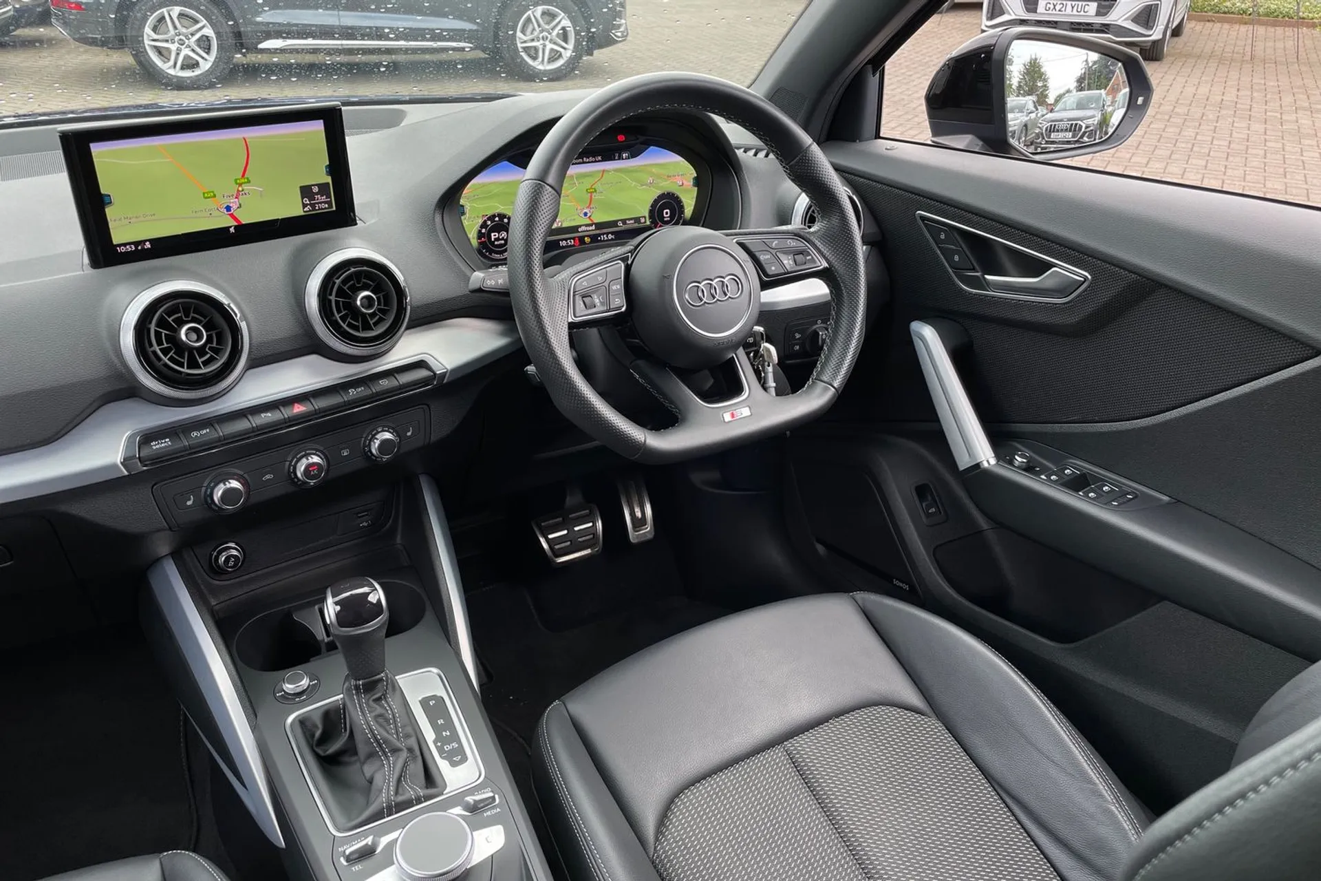 Audi Q2 thumbnail image number 34
