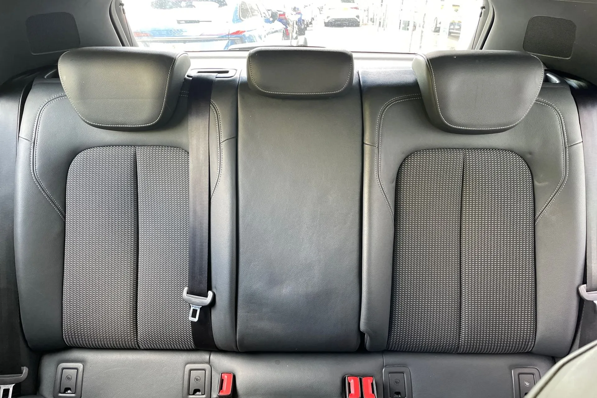 Audi Q2 thumbnail image number 30