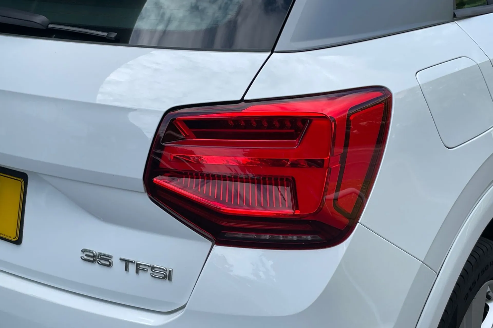 Audi Q2 thumbnail image number 20