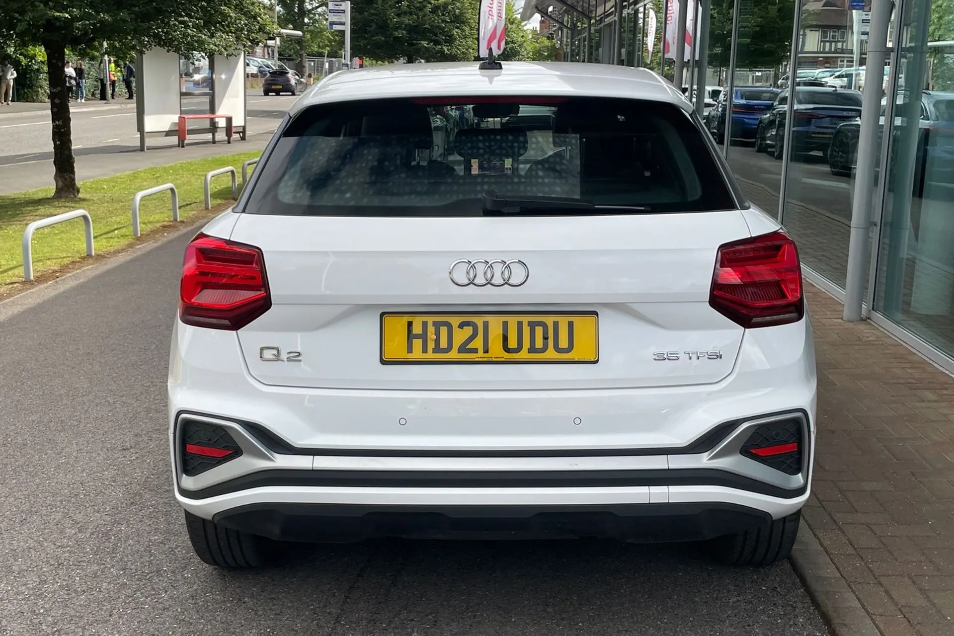 Audi Q2 thumbnail image number 6