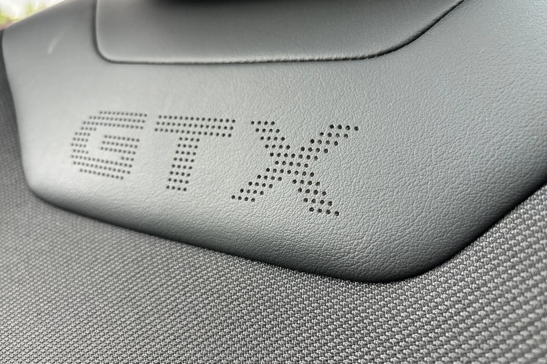 VOLKSWAGEN ID.5 thumbnail image number 45