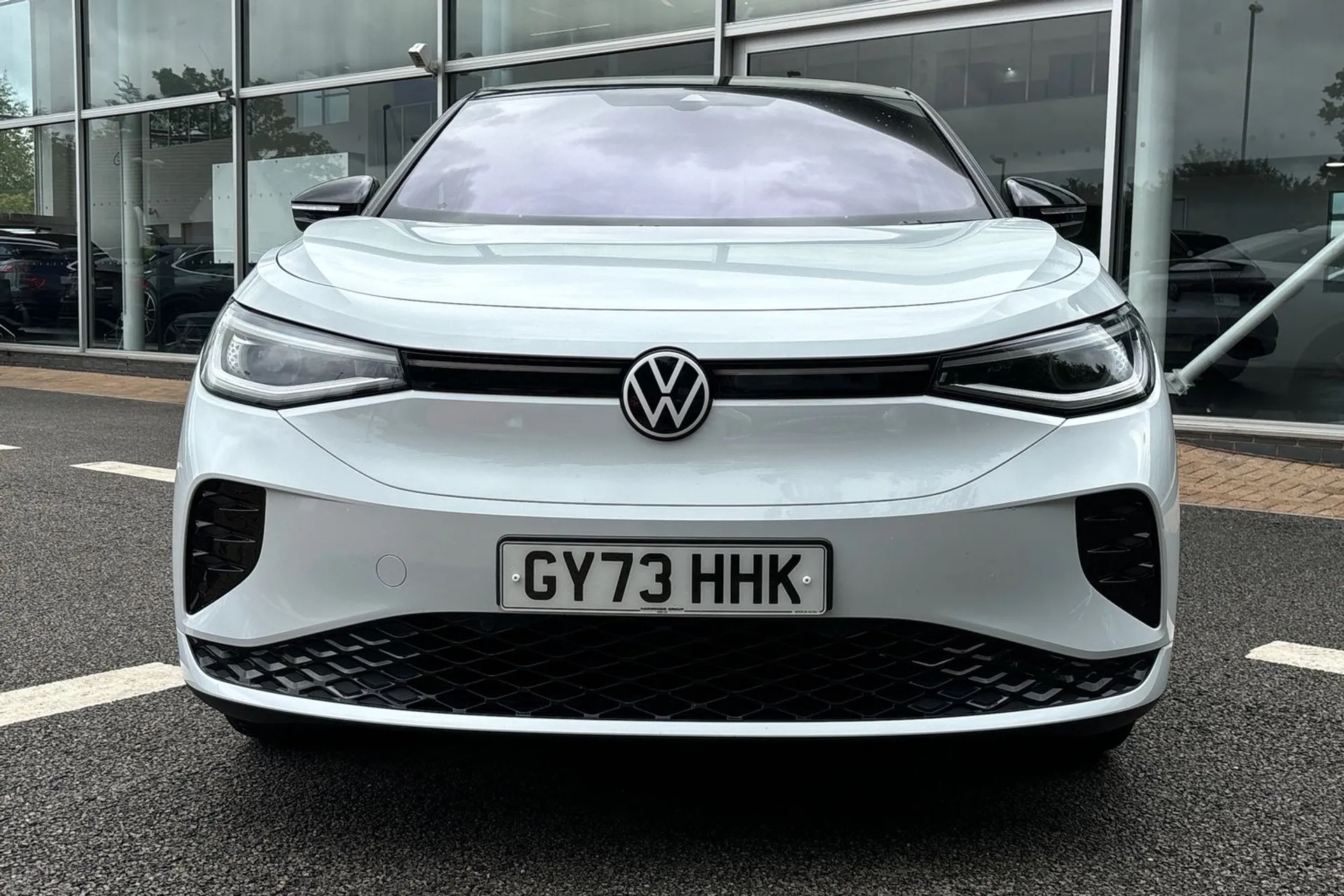 VOLKSWAGEN ID.5 thumbnail image number 11