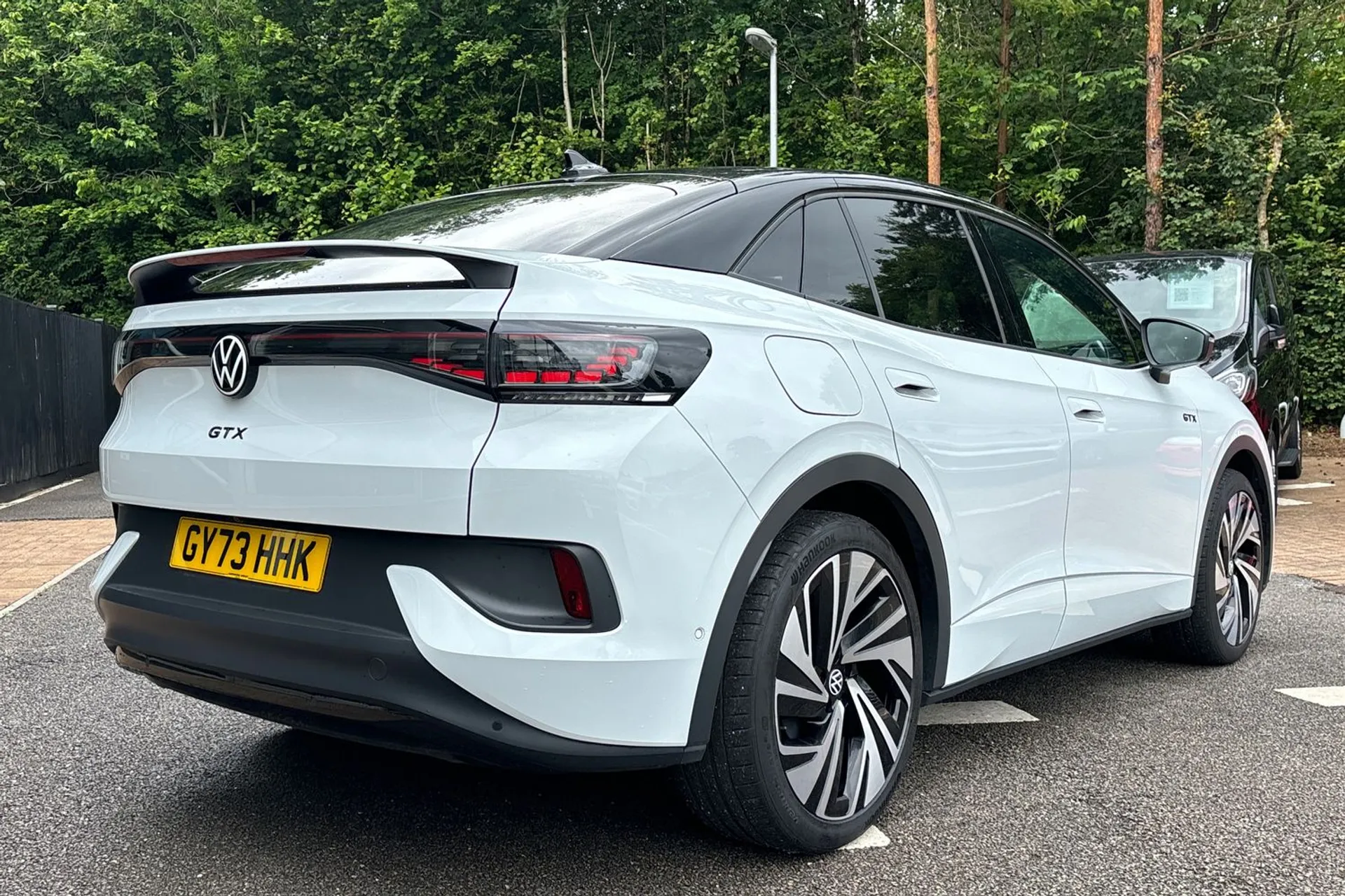 VOLKSWAGEN ID.5 thumbnail image number 6