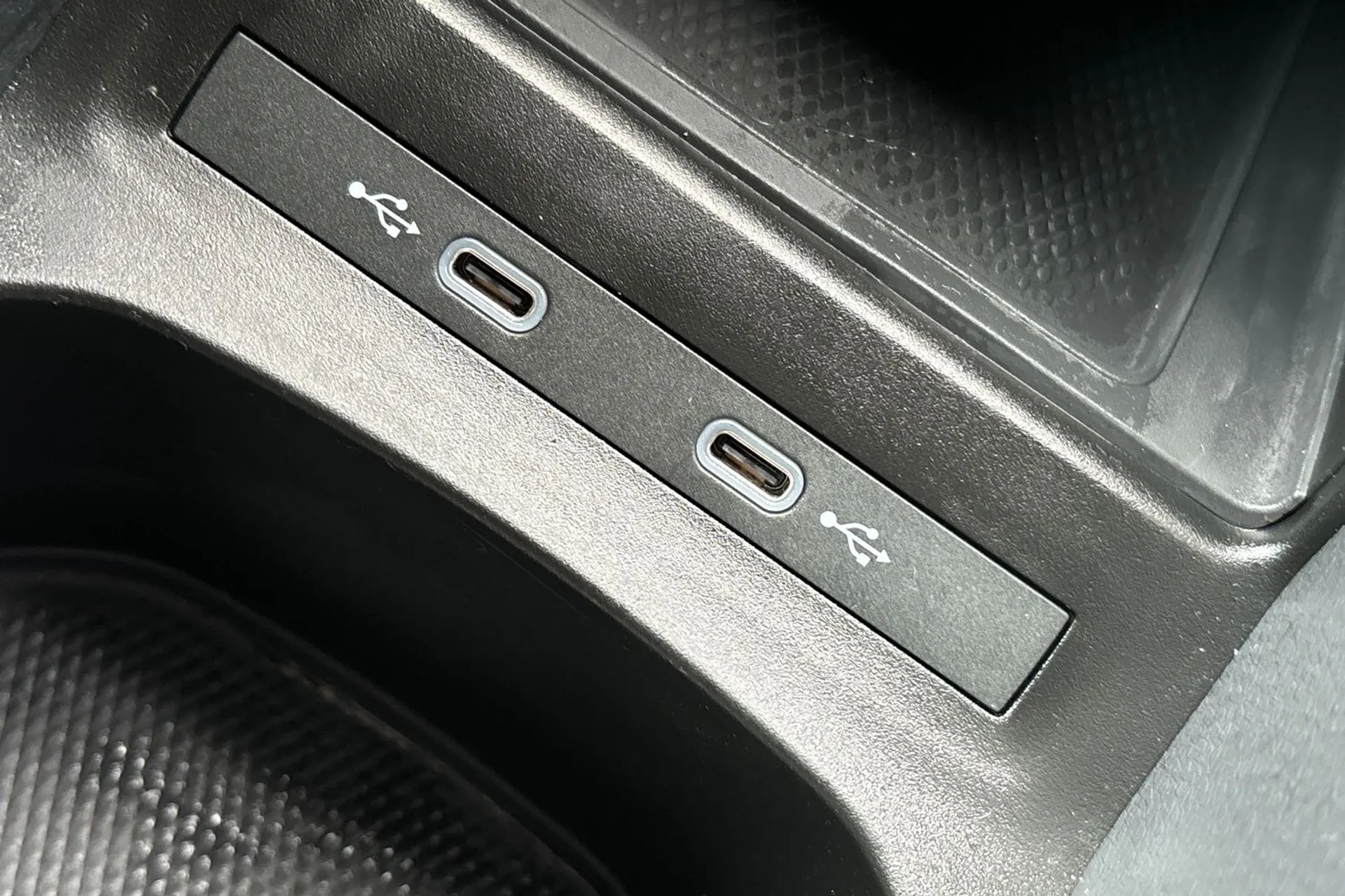 VOLKSWAGEN ID.5 thumbnail image number 44