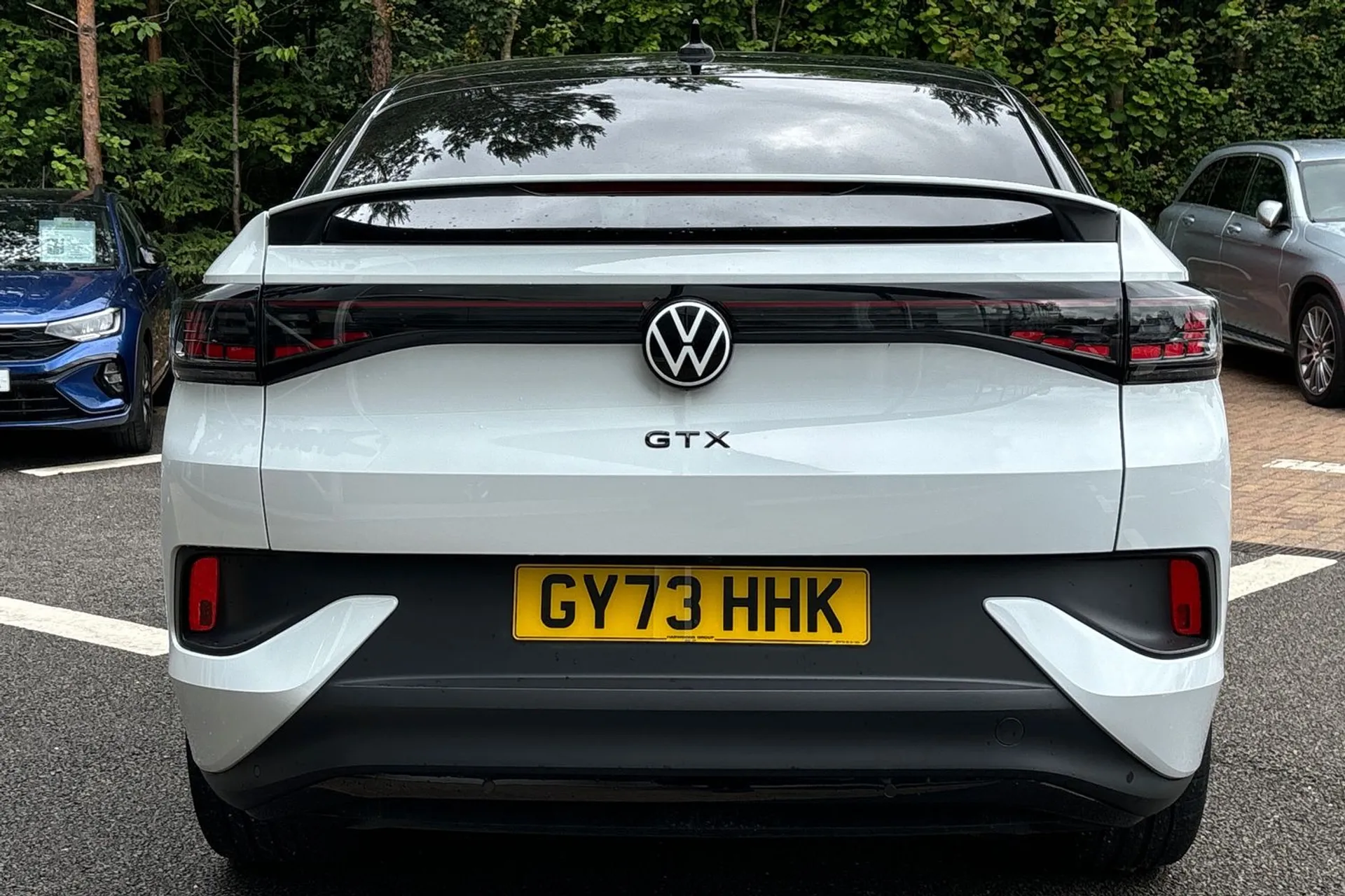 VOLKSWAGEN ID.5 thumbnail image number 7