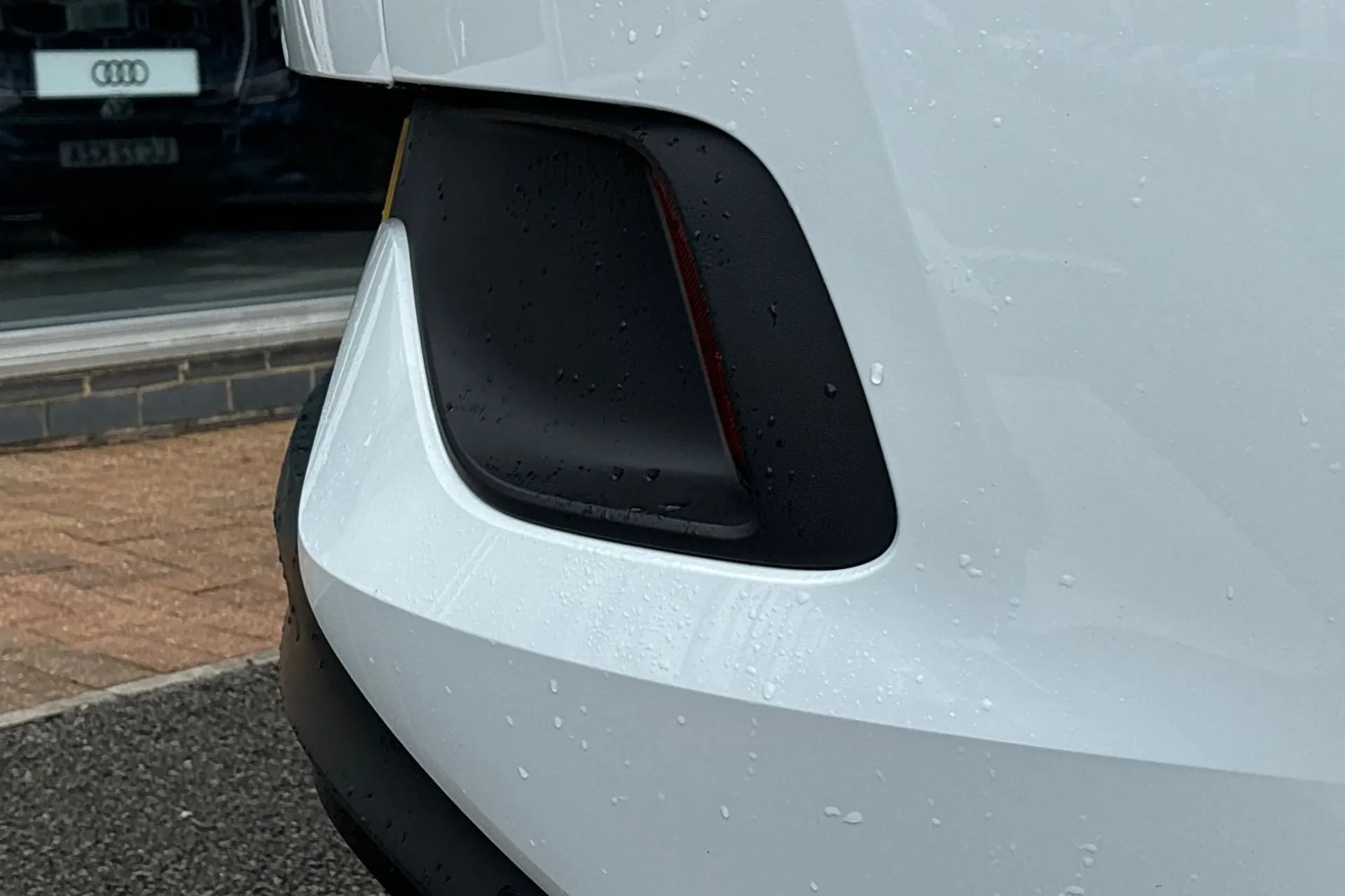 VOLKSWAGEN ID.5 thumbnail image number 16
