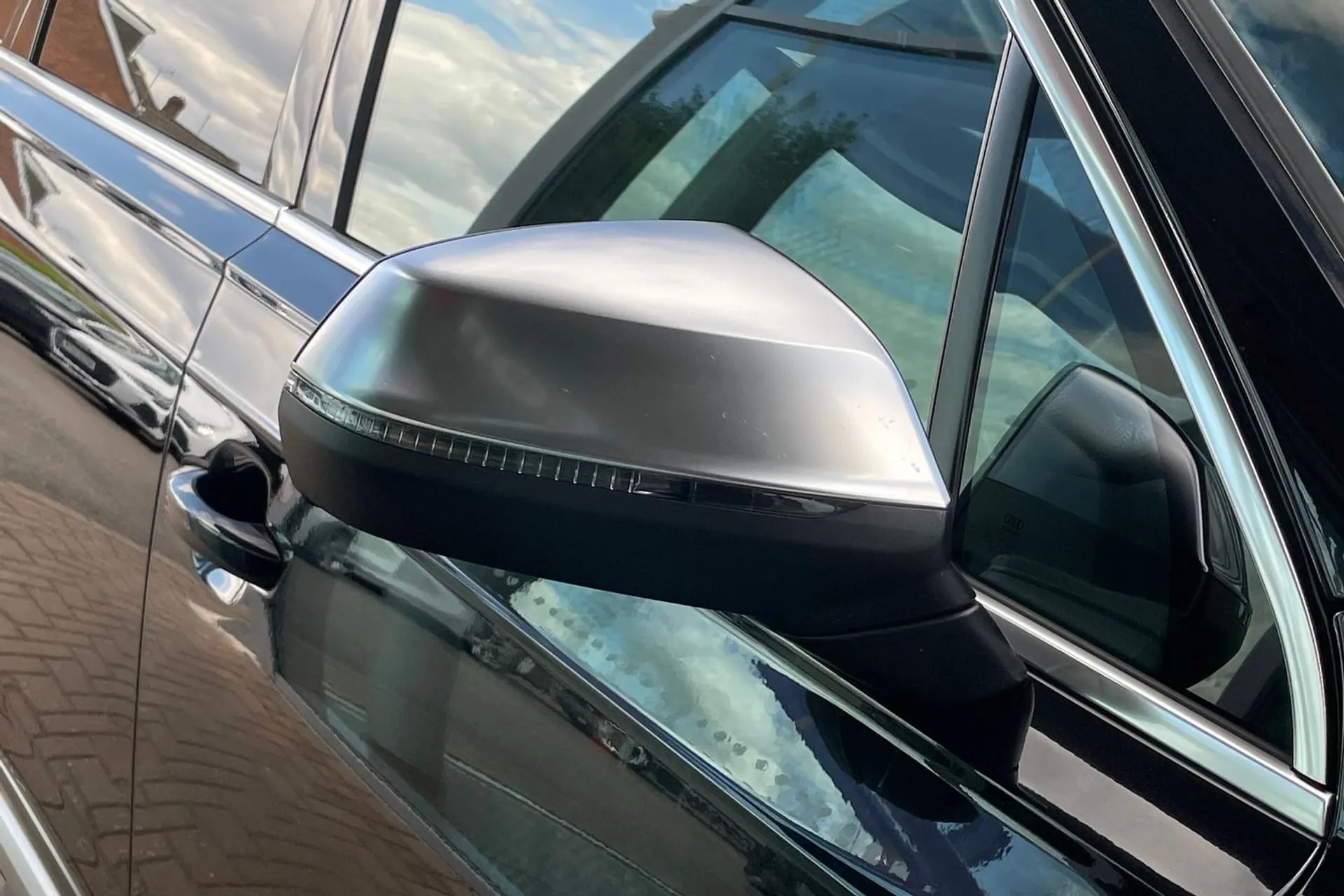 Audi Q7 thumbnail image number 52