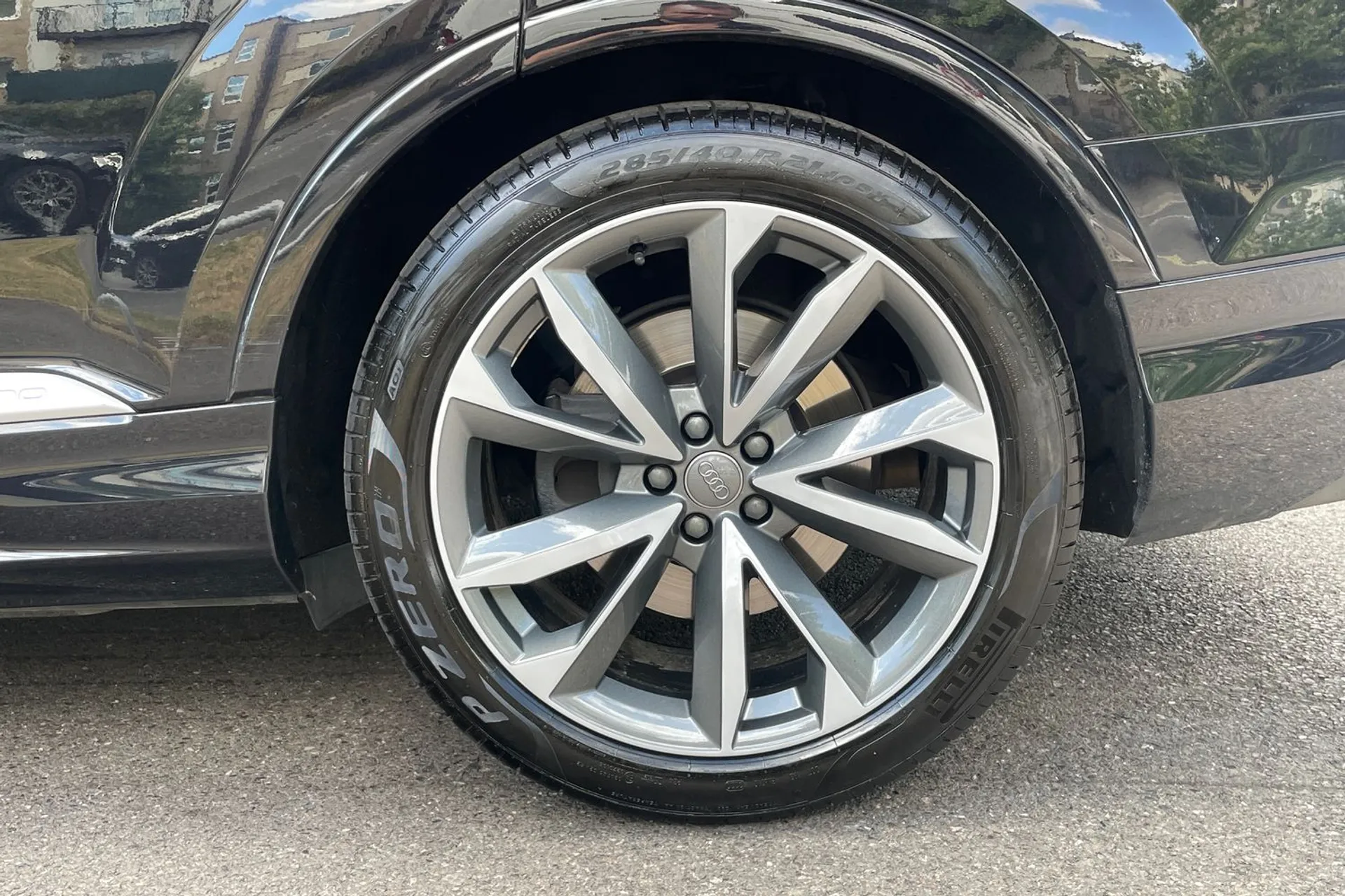 Audi Q7 thumbnail image number 11