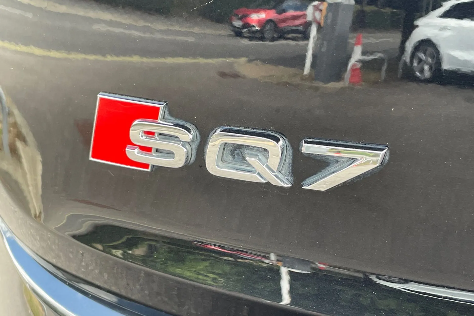 Audi Q7 thumbnail image number 48