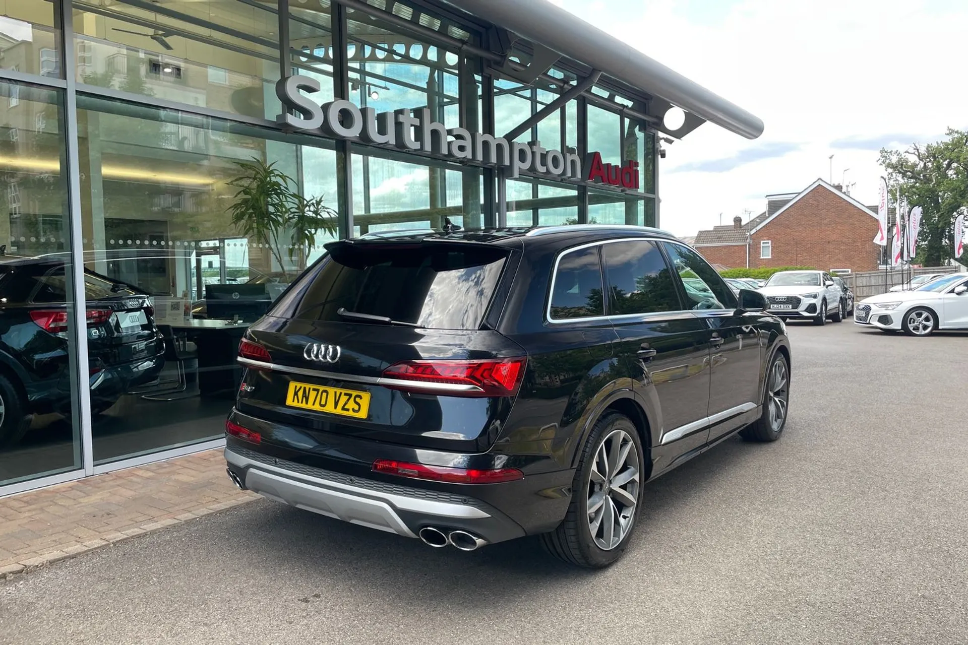 Audi Q7 thumbnail image number 5