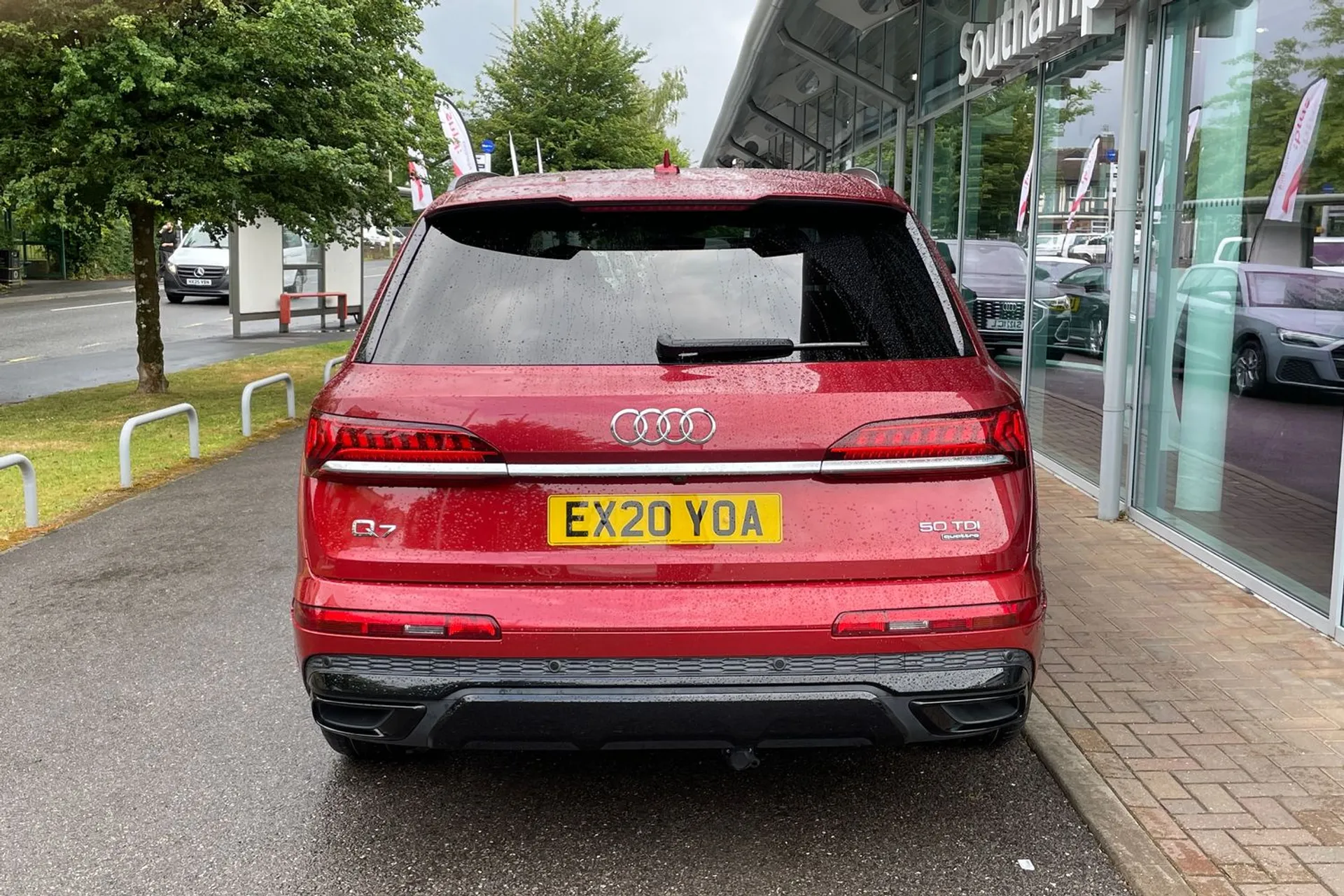 Audi Q7 thumbnail image number 6