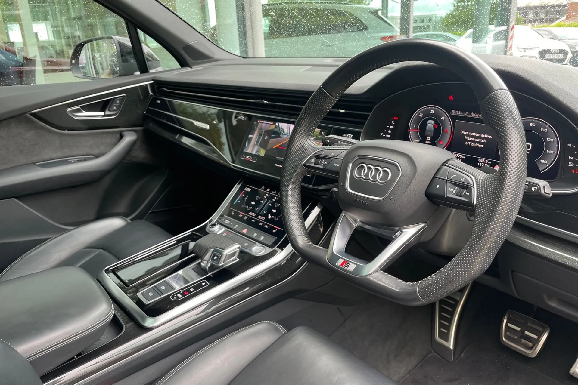 Audi Q7 thumbnail image number 25