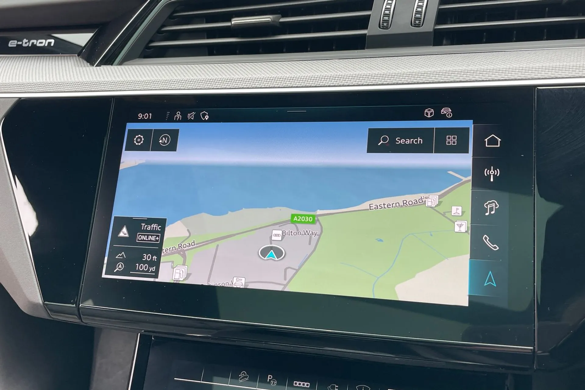 Audi Q8 thumbnail image number 39
